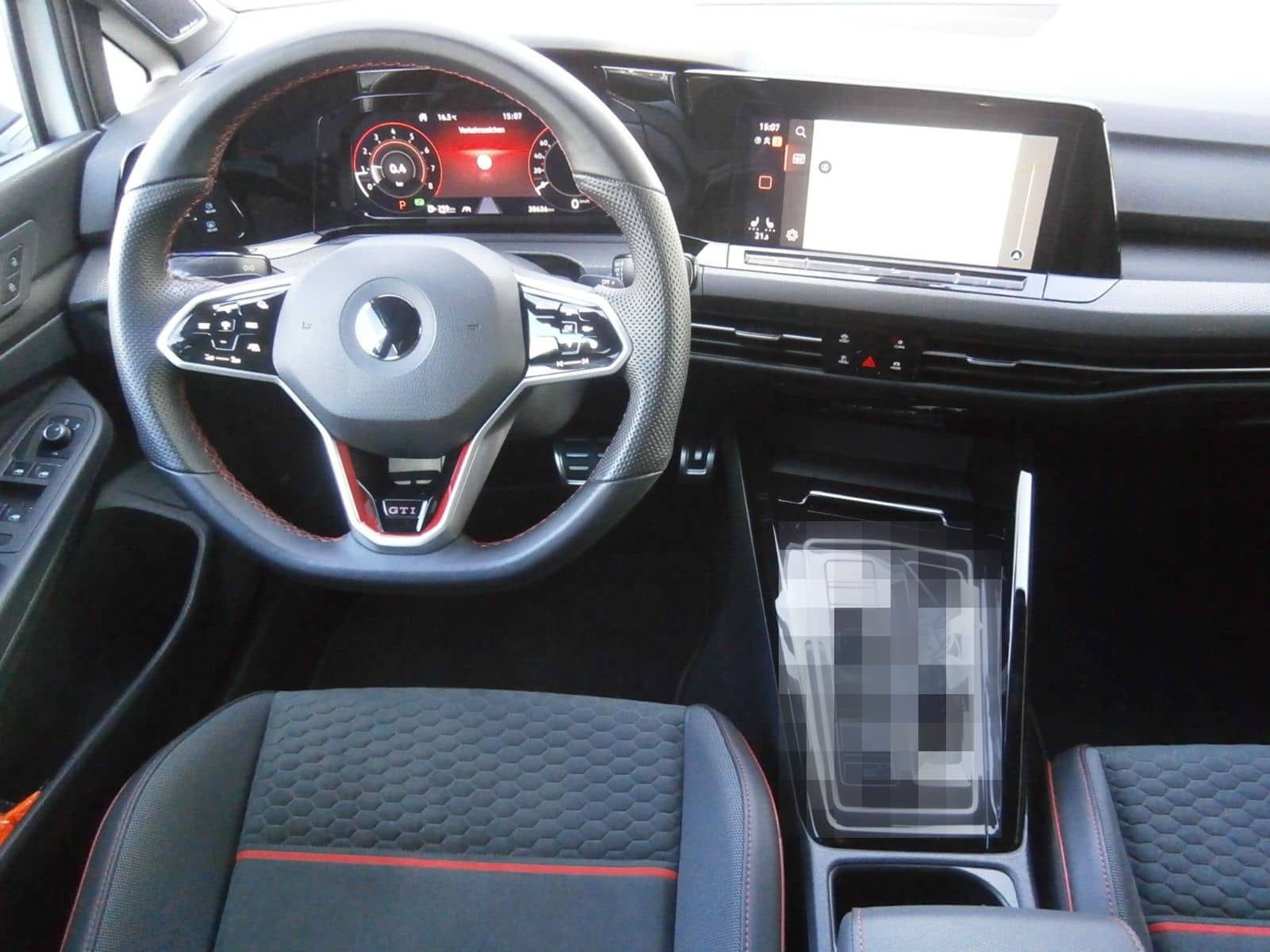 Volkswagen Golf VIII GTI Clubsport 2.0 TSI, DSG foto 8