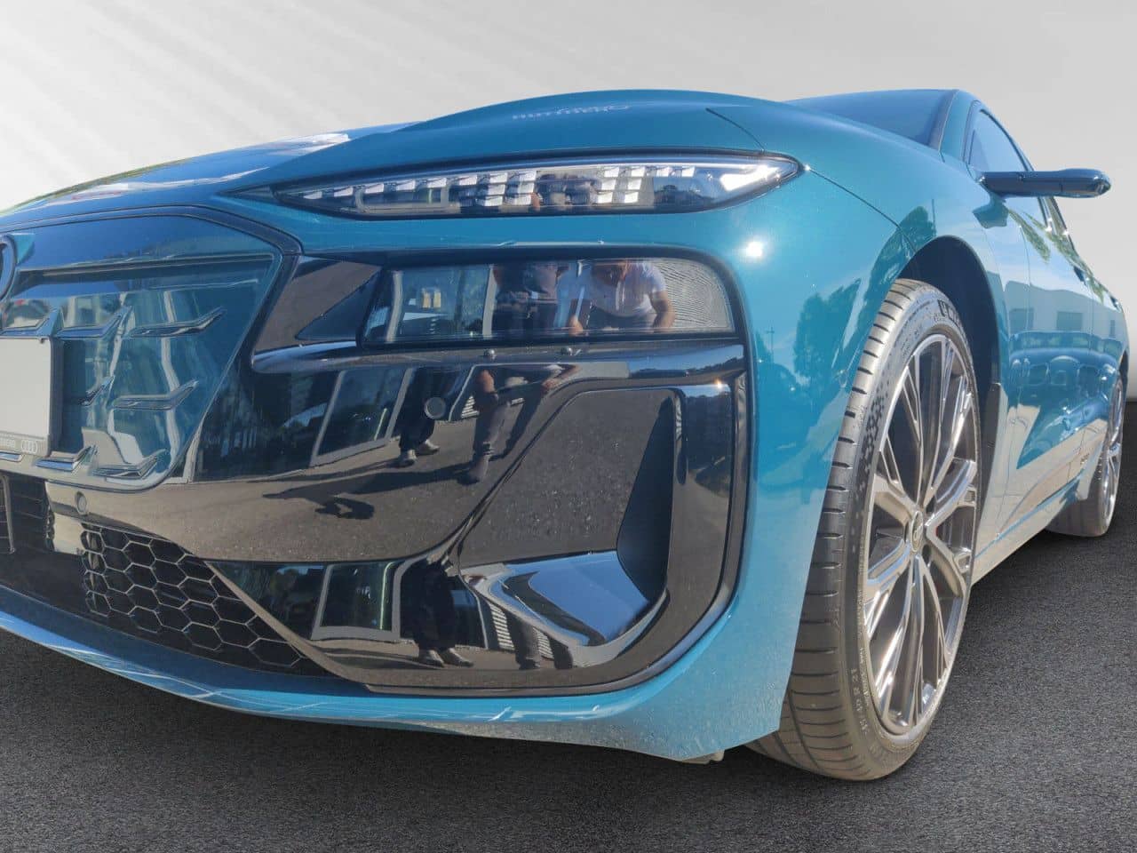 Audi S6 Avant e-tron edition one blue AHK ACC Pano foto 6