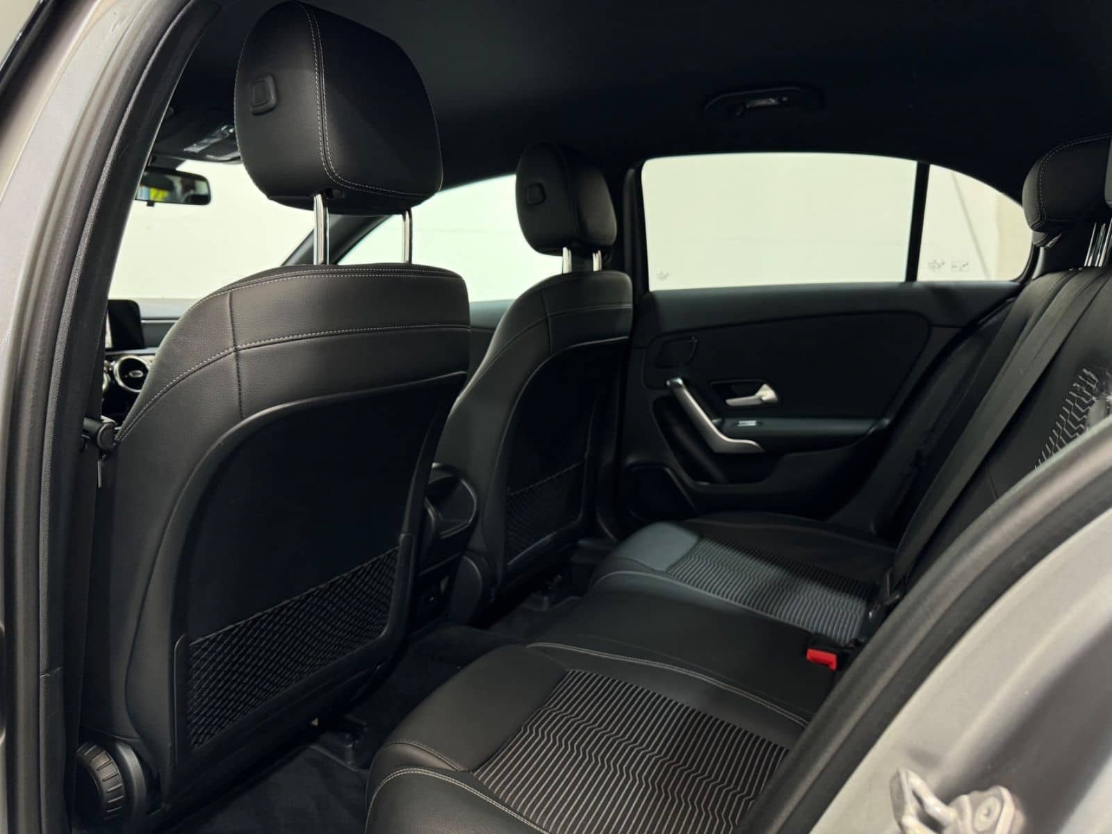 Mercedes-Benz A 200d-PROGRESSIVE-TEMP-PDC-SHZ-NAVI-MAGNO-NIGHT foto 23