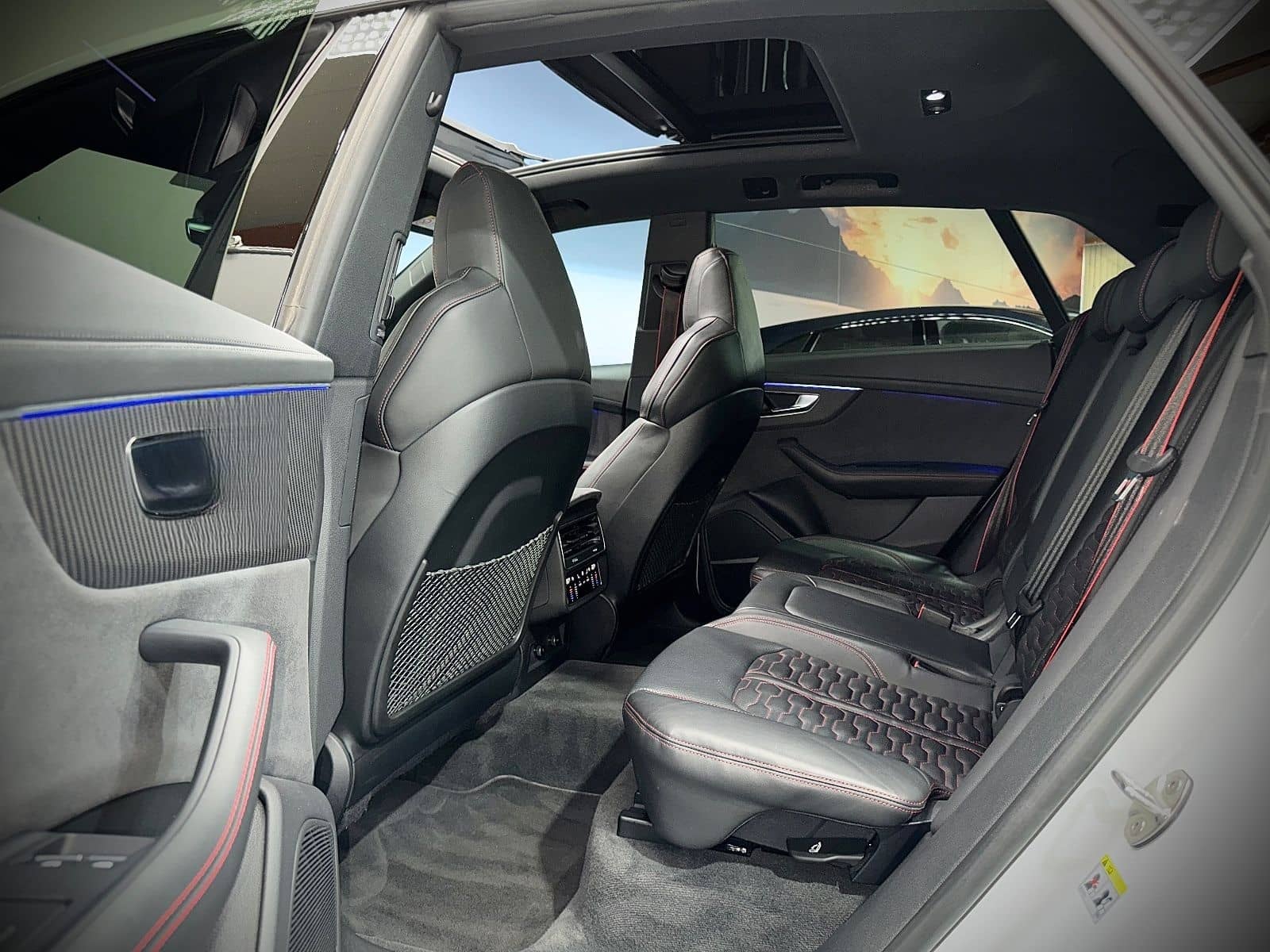 Audi RSQ8*CARBON*MATRIX*ALLRADLENKUNG*HEAD-UP*2.HAND* foto 19