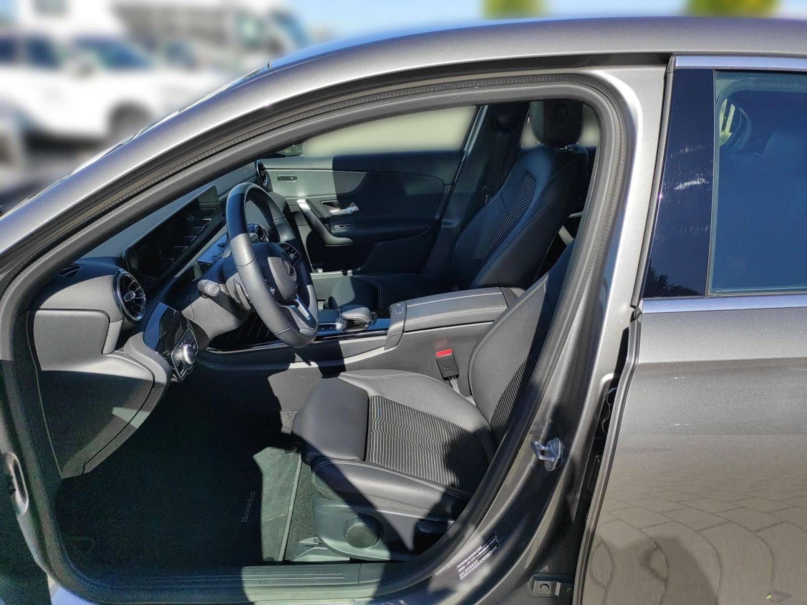 Mercedes-Benz A 180*1.3l*Progressive*Navi*SHZ*Parkassist foto 10