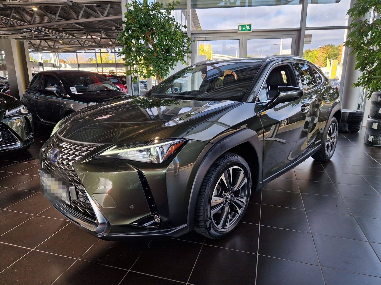 Lexus UX 250 h Style LED ALU foto 3