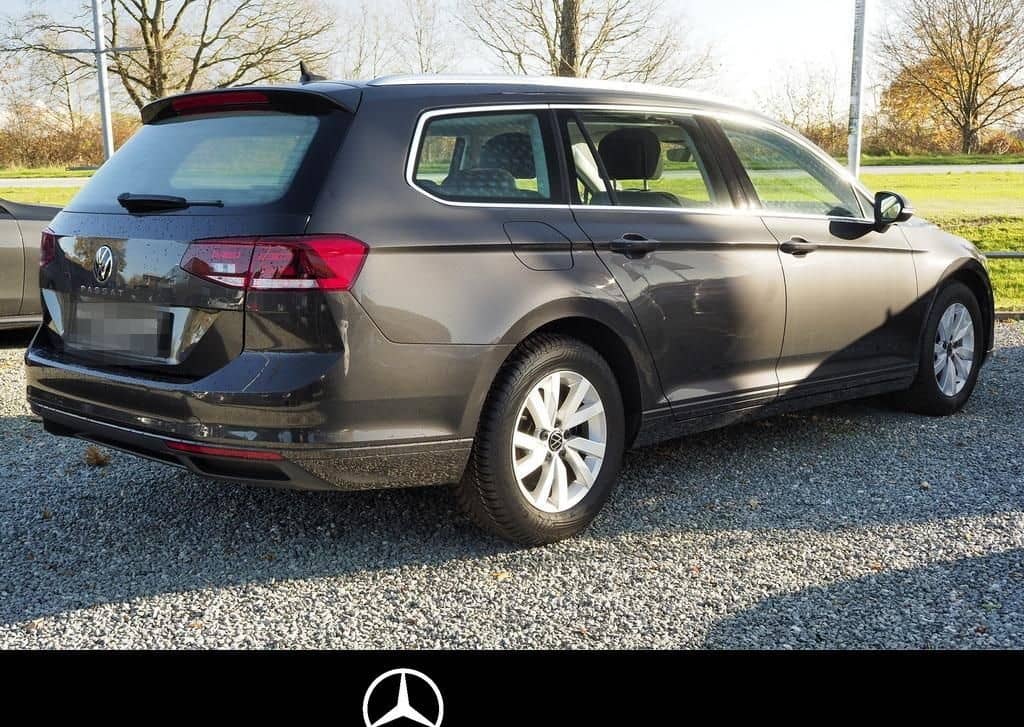 Volkswagen PASSAT VARIANT 1.5 TSI BUSINESS LED PDC NAVI DSG foto 4