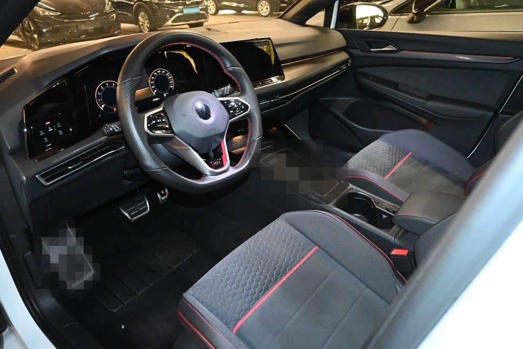 Volkswagen Golf VIII Lim 2.0 TSI Automatik GTI Clubsport LE foto 5