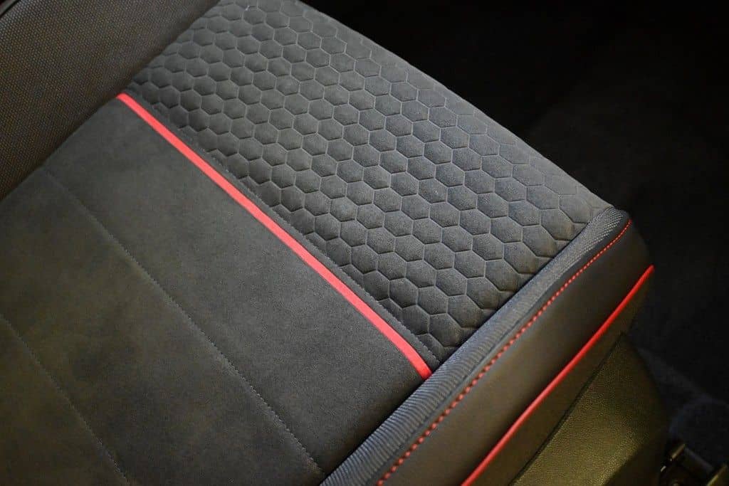 Volkswagen Golf VIII Lim 2.0 TSI Automatik GTI Clubsport LE foto 8