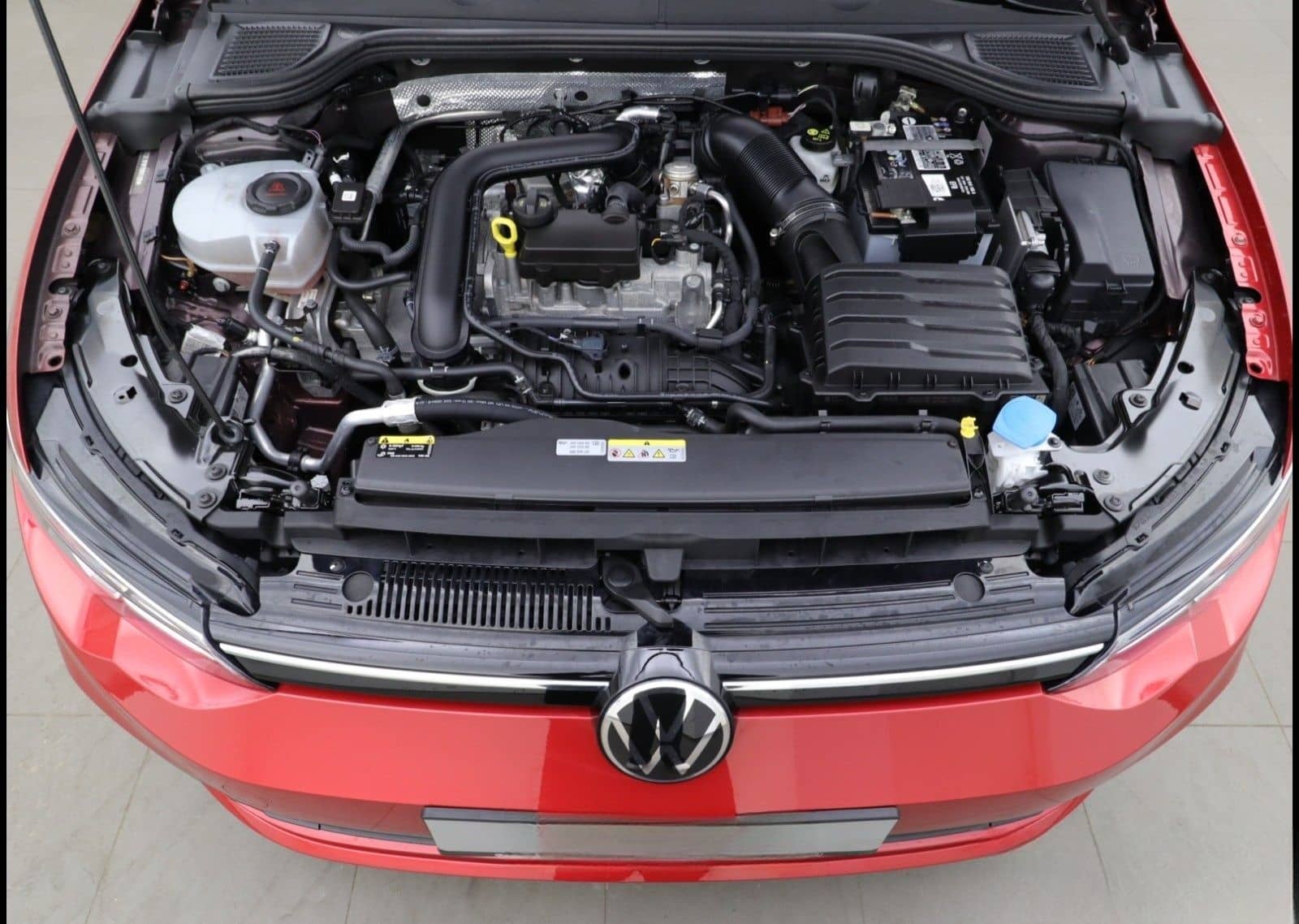 Volkswagen GOLF 8 LIFE 1.0 ETSI DSG (+ACC-RADAR+NAVI) LED foto 5