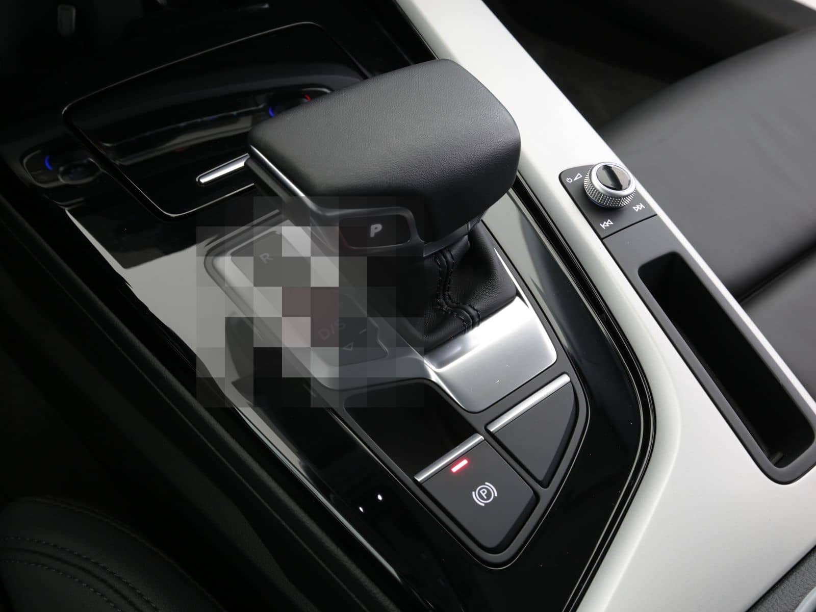 Audi A4 Avant 40 TFSI quattro advanced  Navi Leder AH foto 16