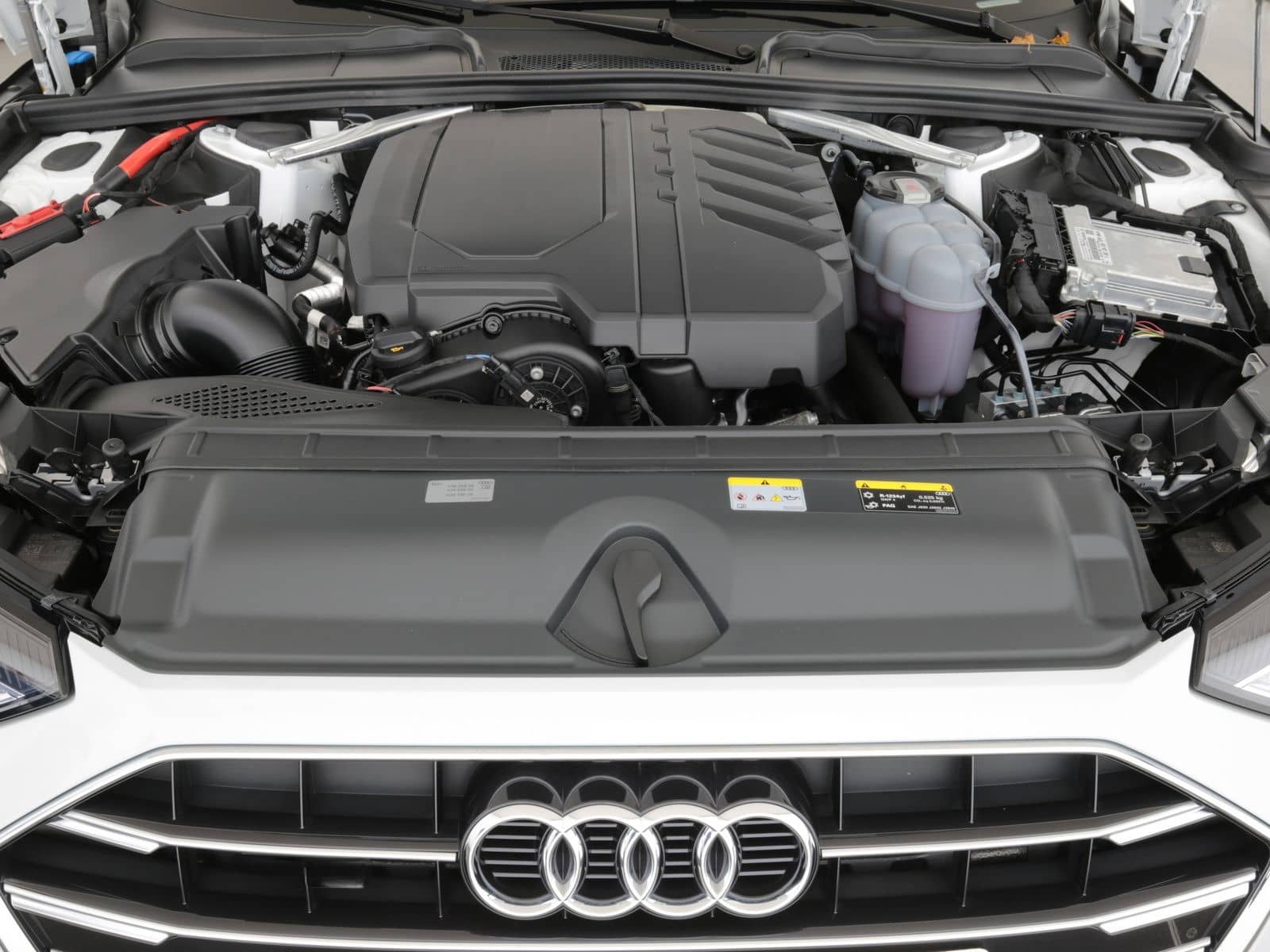 Audi A4 Avant 40 TFSI quattro advanced  Navi Leder AH foto 24