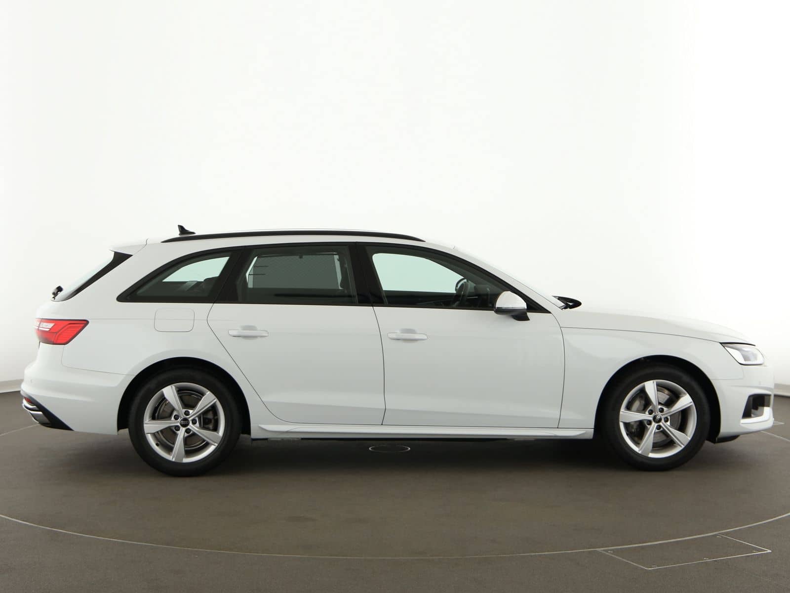 Audi A4 Avant 40 TFSI quattro advanced  Navi Leder AH foto 8