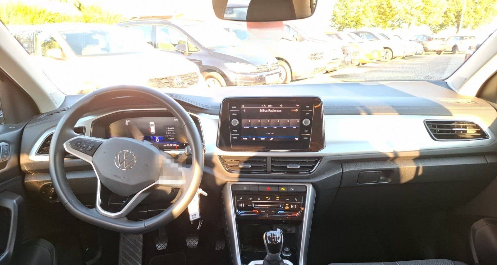 Volkswagen T-Roc 1.0 TSI Life LED CARPLAY+ANDROID-AUTO foto 8