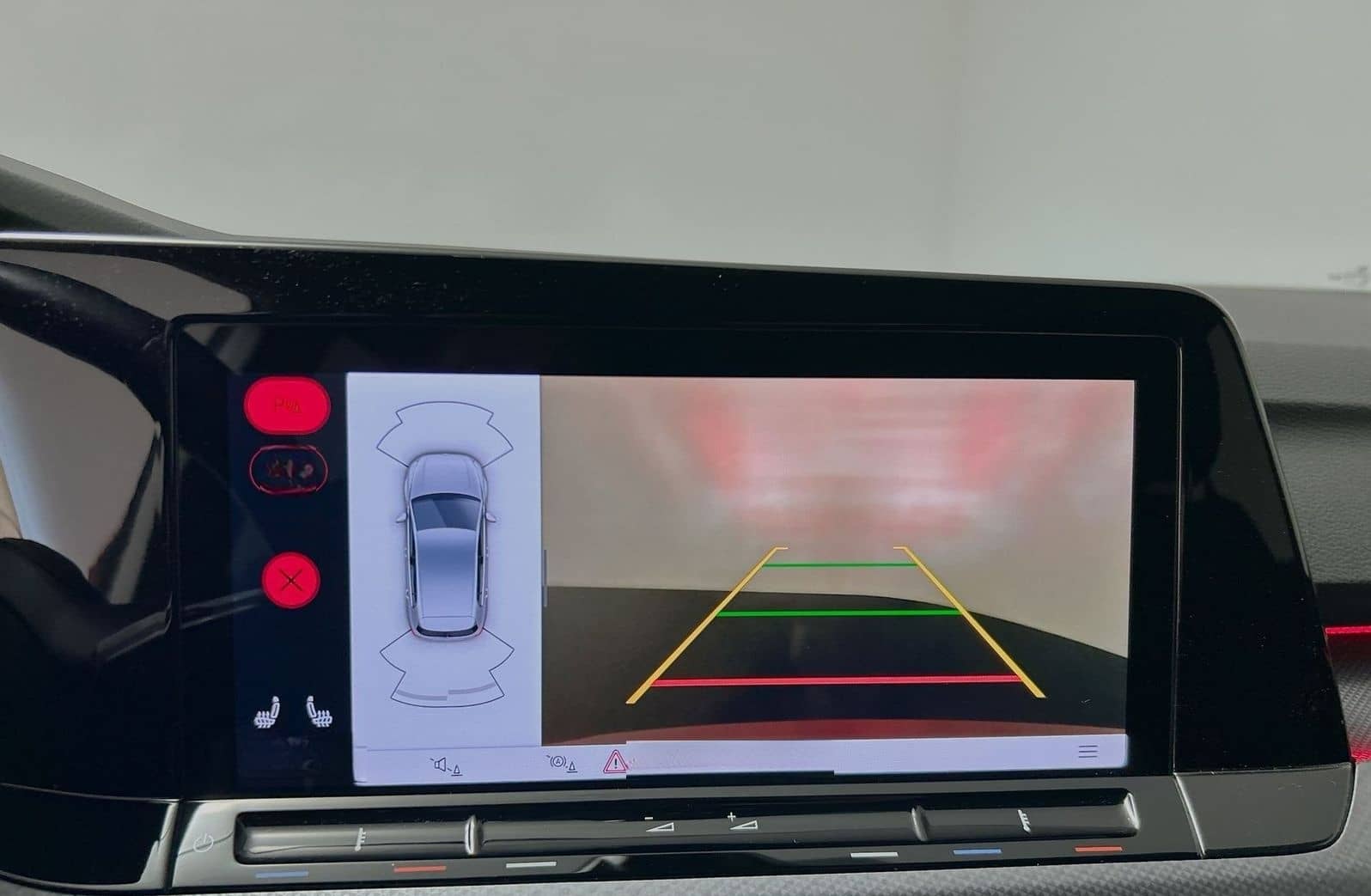 Volkswagen Golf VIII Lim. 1.5 eTSI DSG Active LED RFK Sitzh foto 21