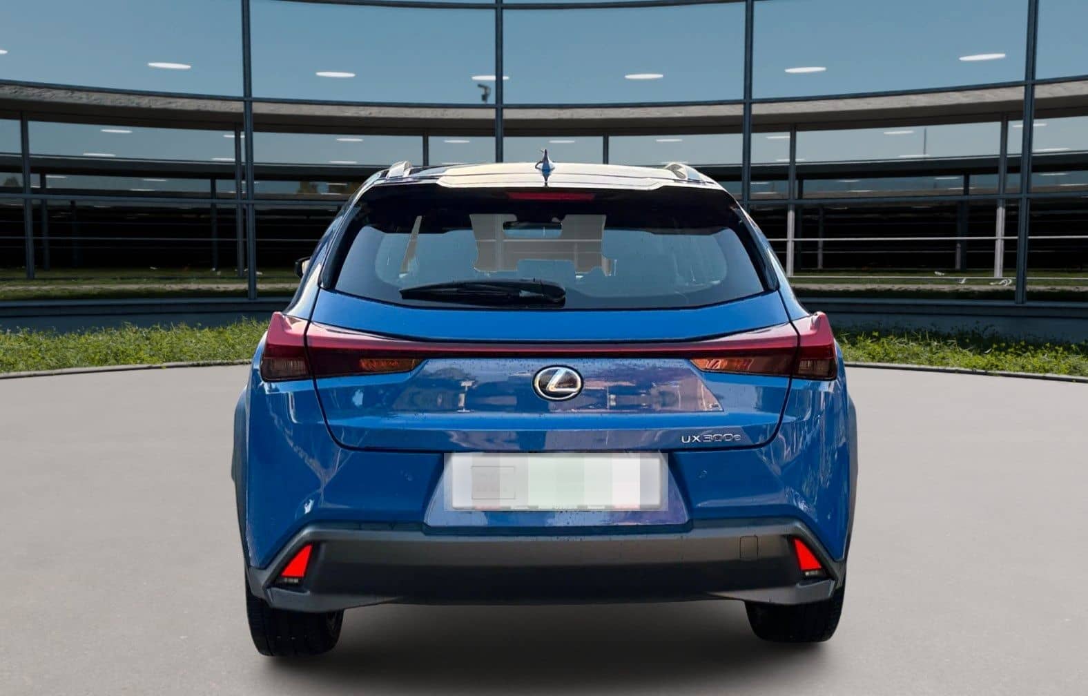 Lexus UX 300 e Mark and  Levingston export 16700 netto foto 12