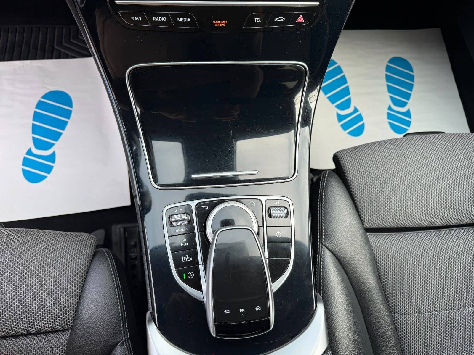 Mercedes-Benz C 180 Avantgarde NAVI/KAMERA/LED/TOTWINKEL/AMBIE foto 16