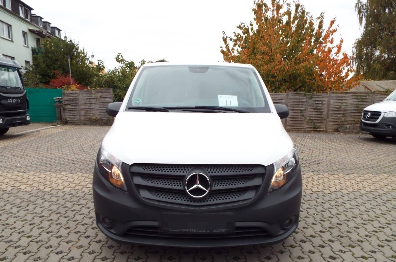 Mercedes-Benz Vito 114 LANG 9G-Tronic AHK KLIMA LEDER TEMP. foto 2