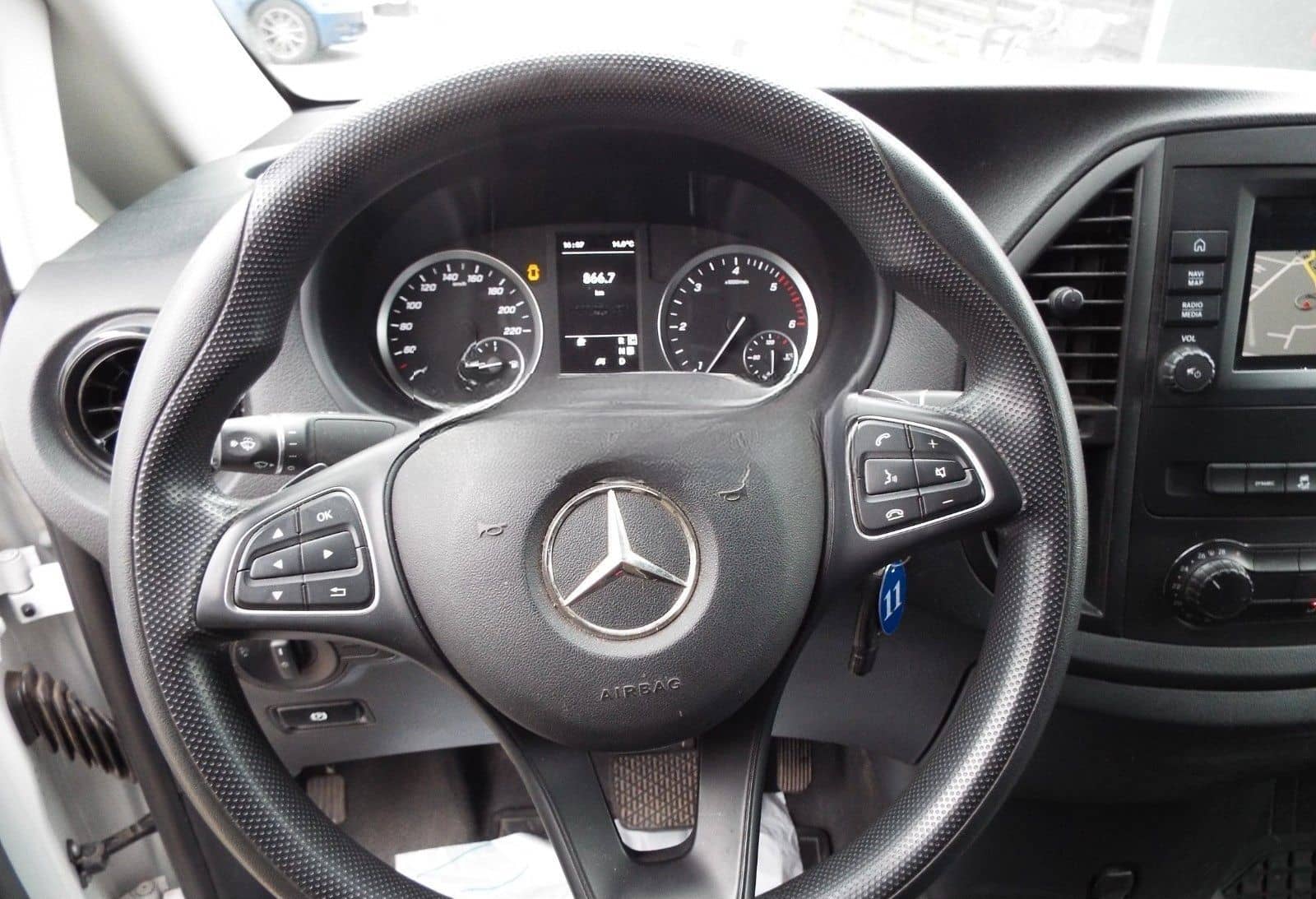 Mercedes-Benz Vito 114 LANG 9G-Tronic AHK KLIMA LEDER TEMP. foto 11