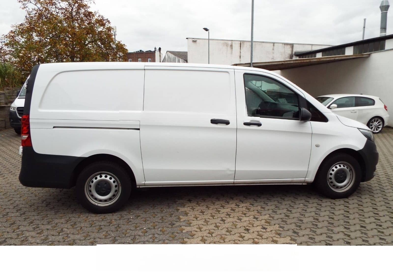 Mercedes-Benz Vito 114 LANG 9G-Tronic AHK KLIMA LEDER TEMP. foto 5