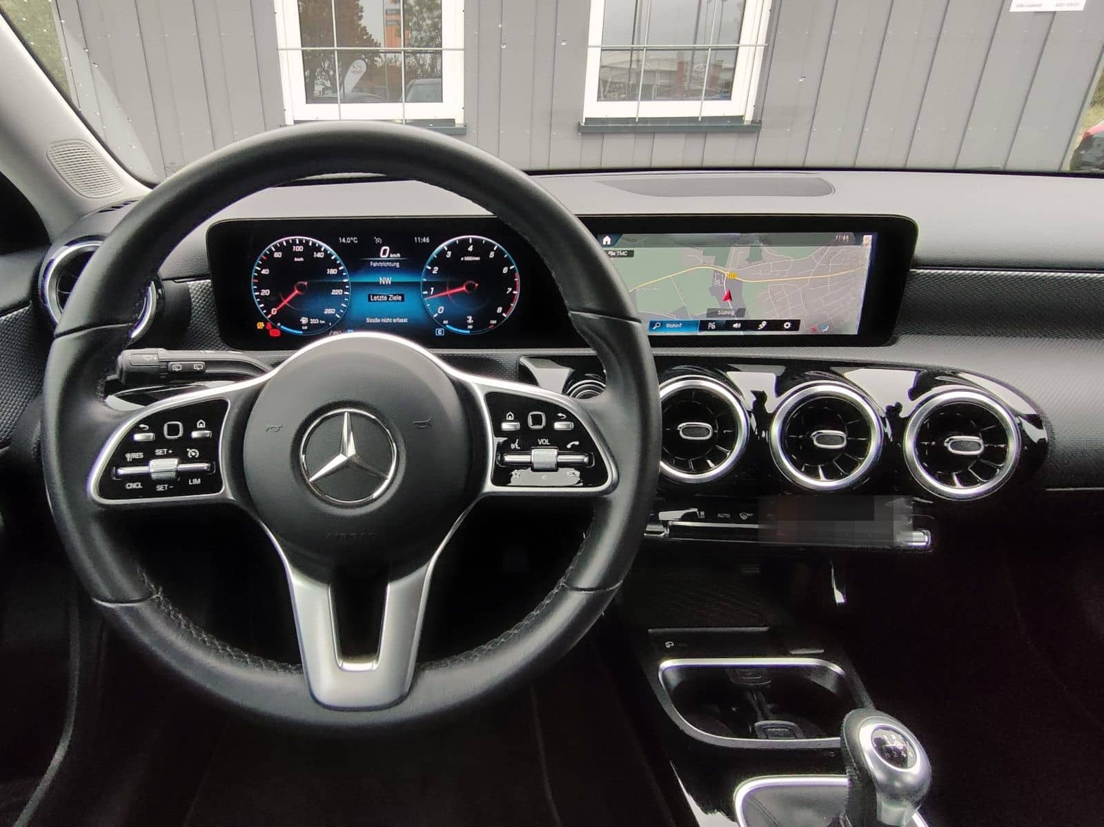 Mercedes-Benz A-Klasse 180 A *Navi*MBUX*CarPlay*Qi*APA*SHZ* foto 13