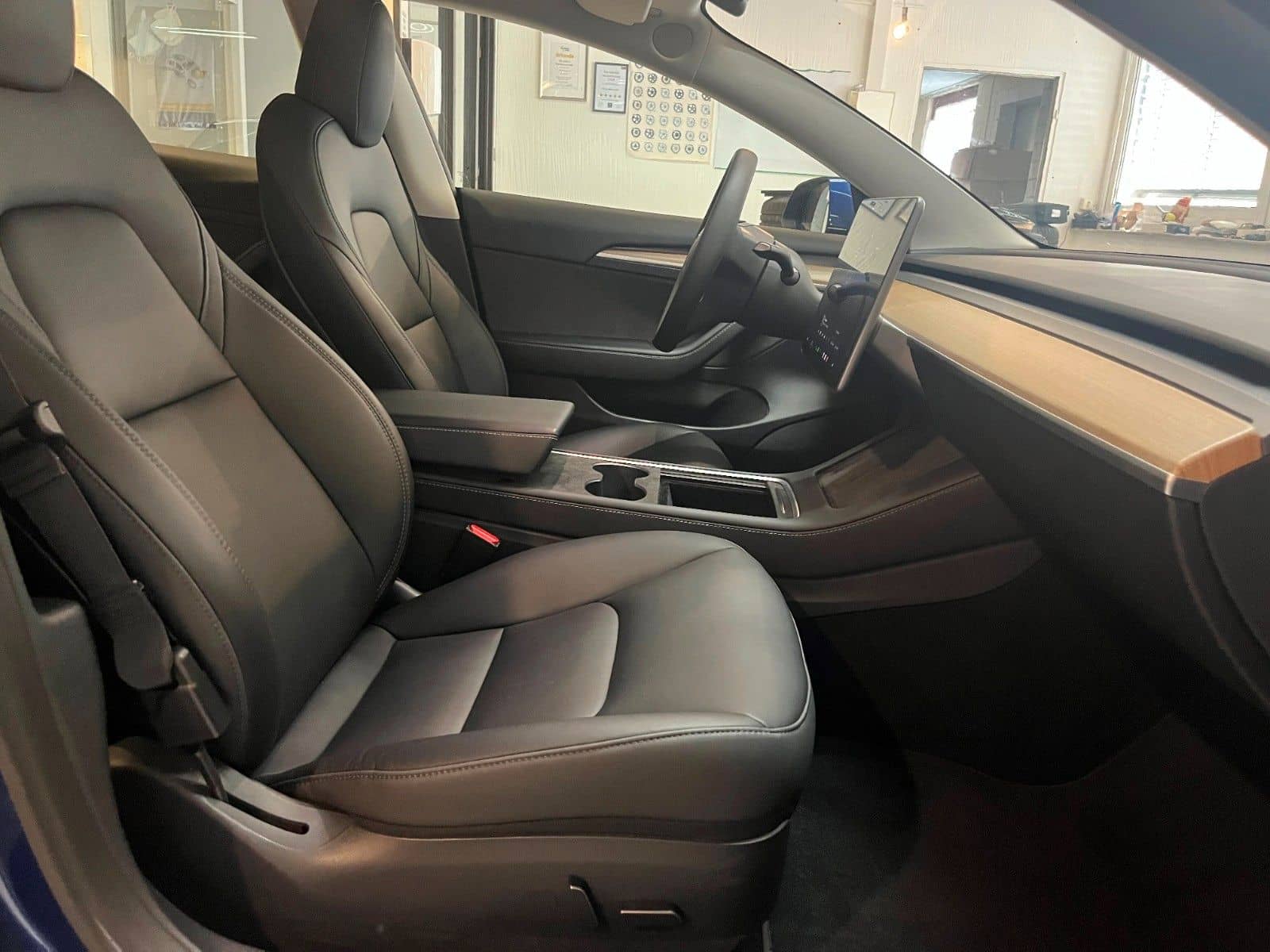 Tesla Model 3+ohne Nachlackierung+ kaufe Tesla an foto 8