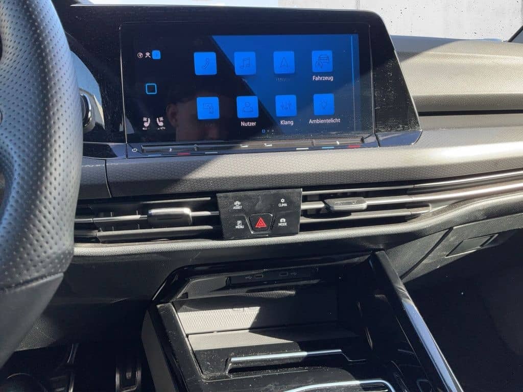 Volkswagen Golf VIII Clubsport 2.0 TSI Pano Navi Leder Harm foto 16