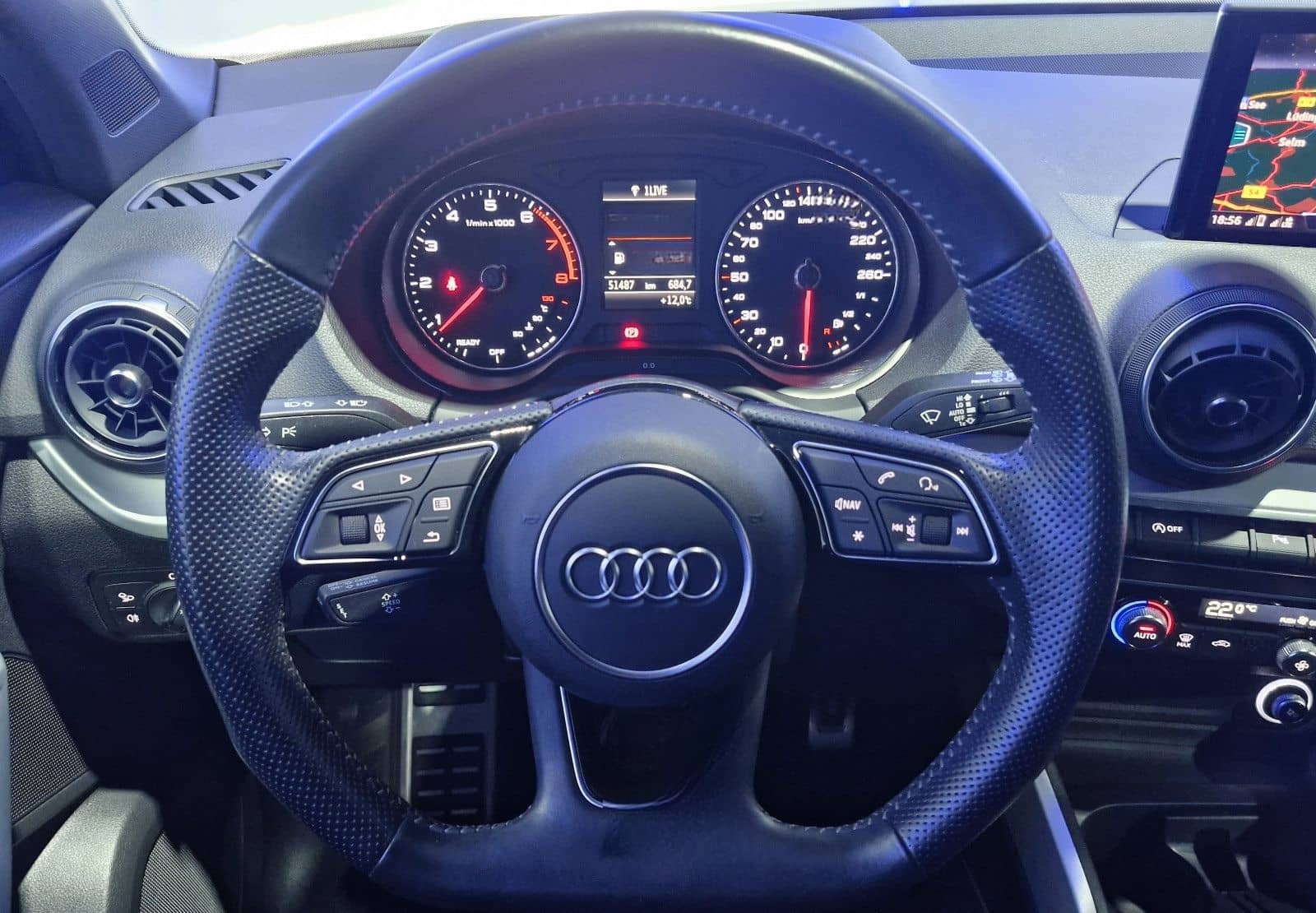 Audi Q2 1.4 TFSI S LINE / LED/LEDER/18 ZOLL/ foto 16