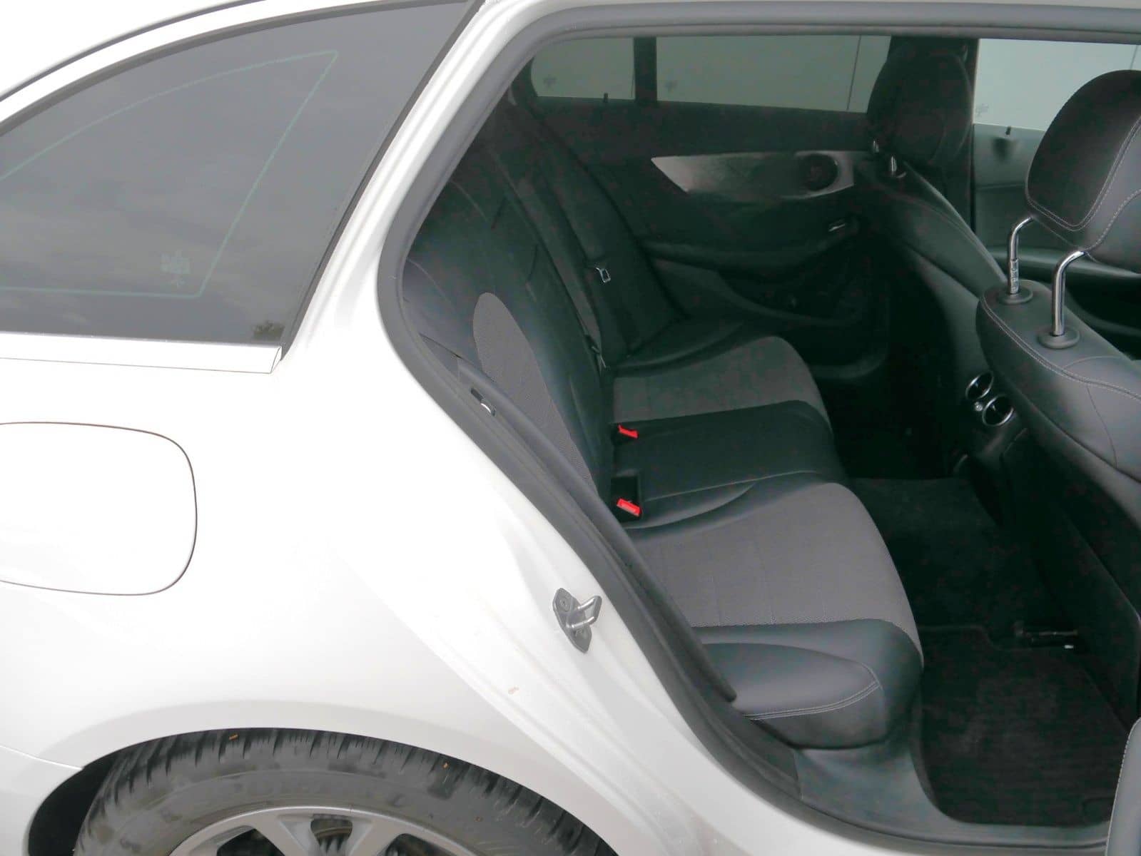 Mercedes-Benz C 200 T CGI Avantgarde NAVI/LED/KEYLESS/SPUR foto 13