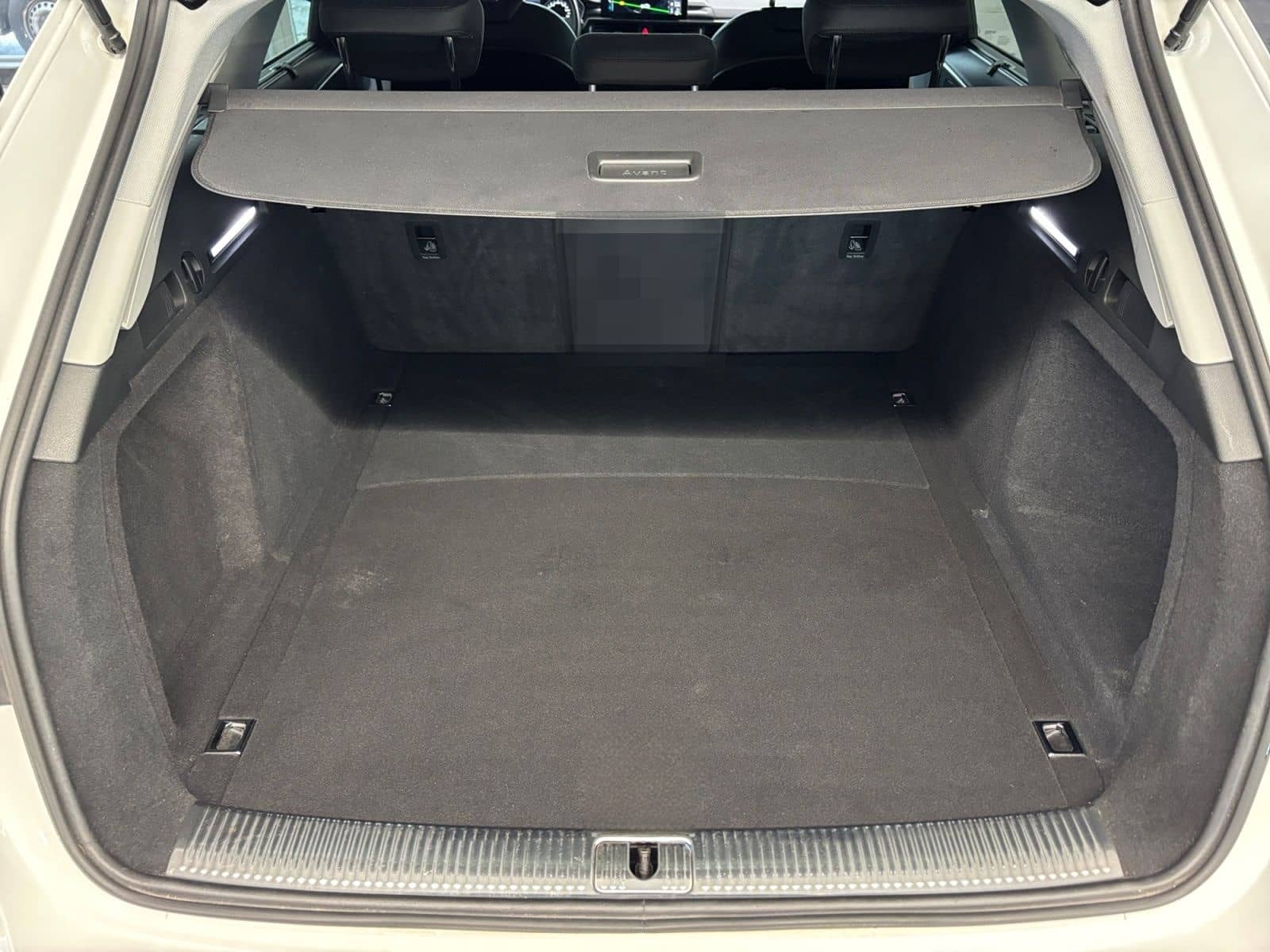 Audi A4 Avant 30 TDI S tronic NAVI LED SHZ foto 18