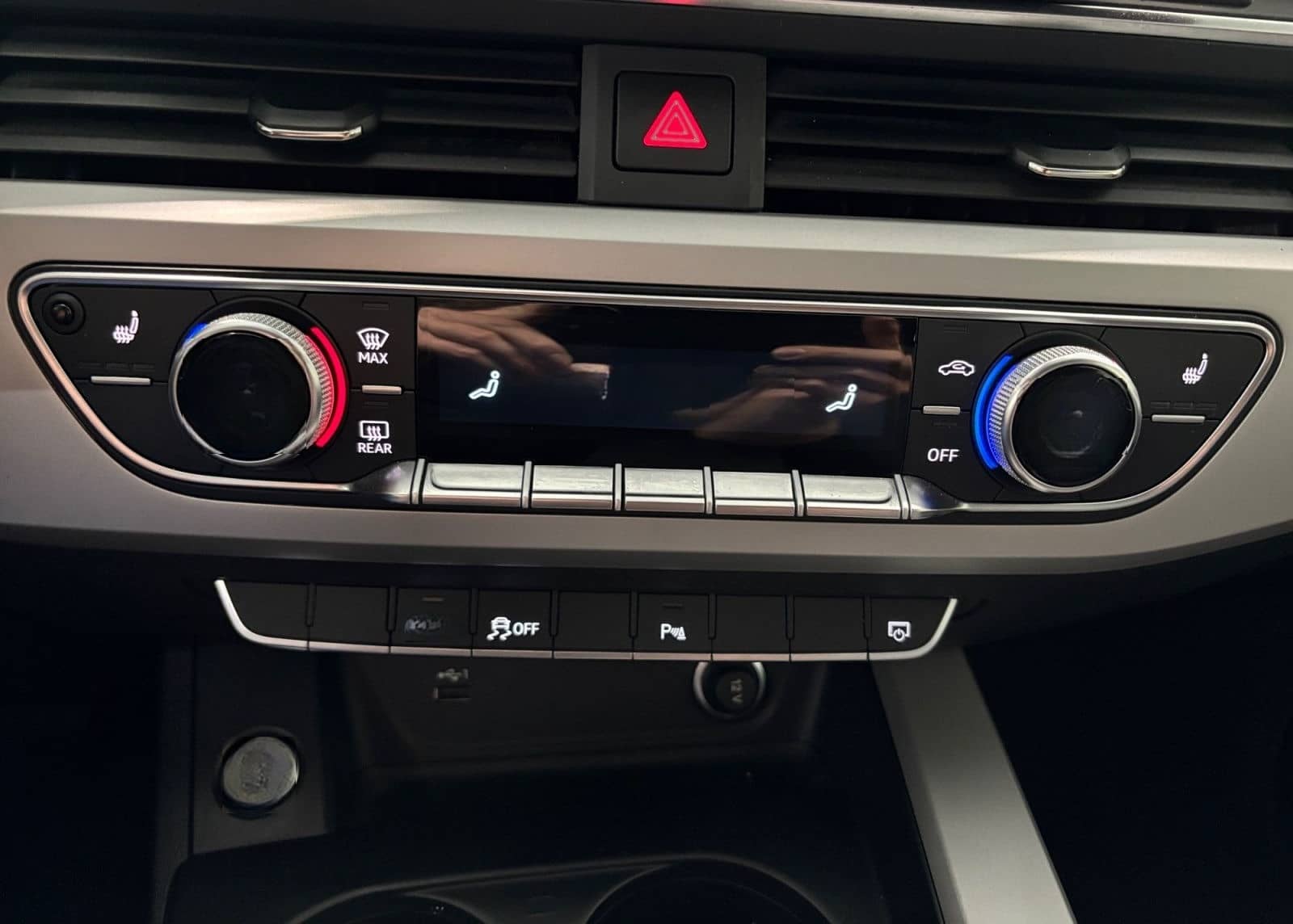 Audi A4 Avant 30 TDI S tronic NAVI LED SHZ foto 10