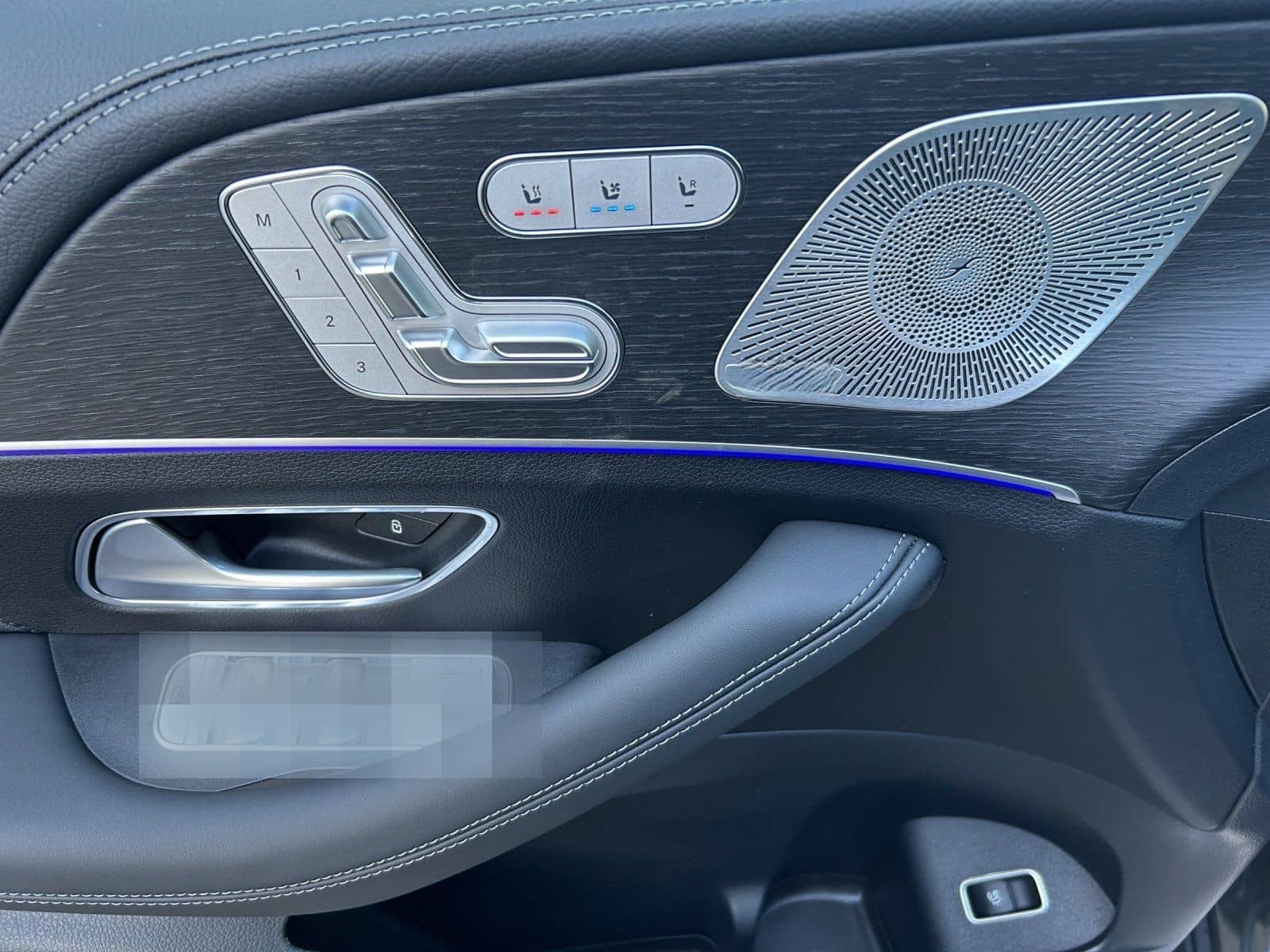 Mercedes-Benz GLE 300d 4M AMG DISTRO 360° Standhzg AHK Pano foto 21