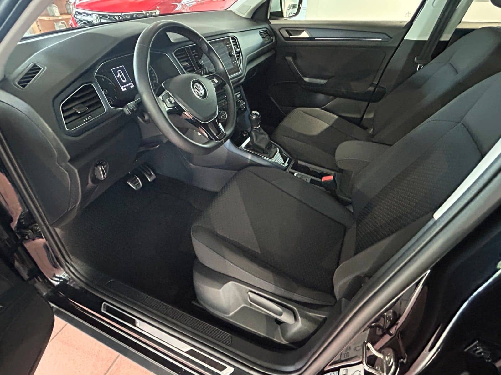 Volkswagen T-ROC 1.5 TSI United*NAVI*APP-CON*CLIMATRONIC* foto 12