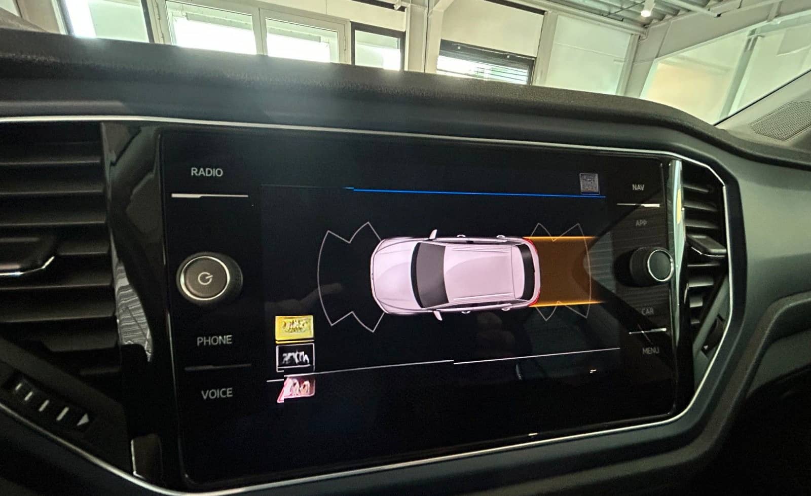 Volkswagen T-ROC 1.5 TSI United*NAVI*APP-CON*CLIMATRONIC* foto 20