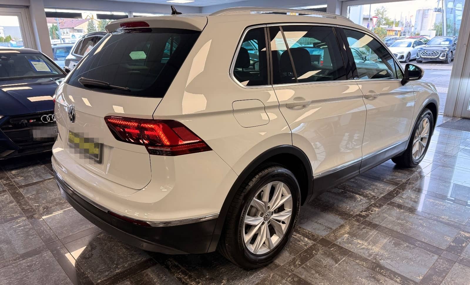 Volkswagen Tiguan Highline BMT/Start-Stopp/Navi/LED Sch/1.H foto 11