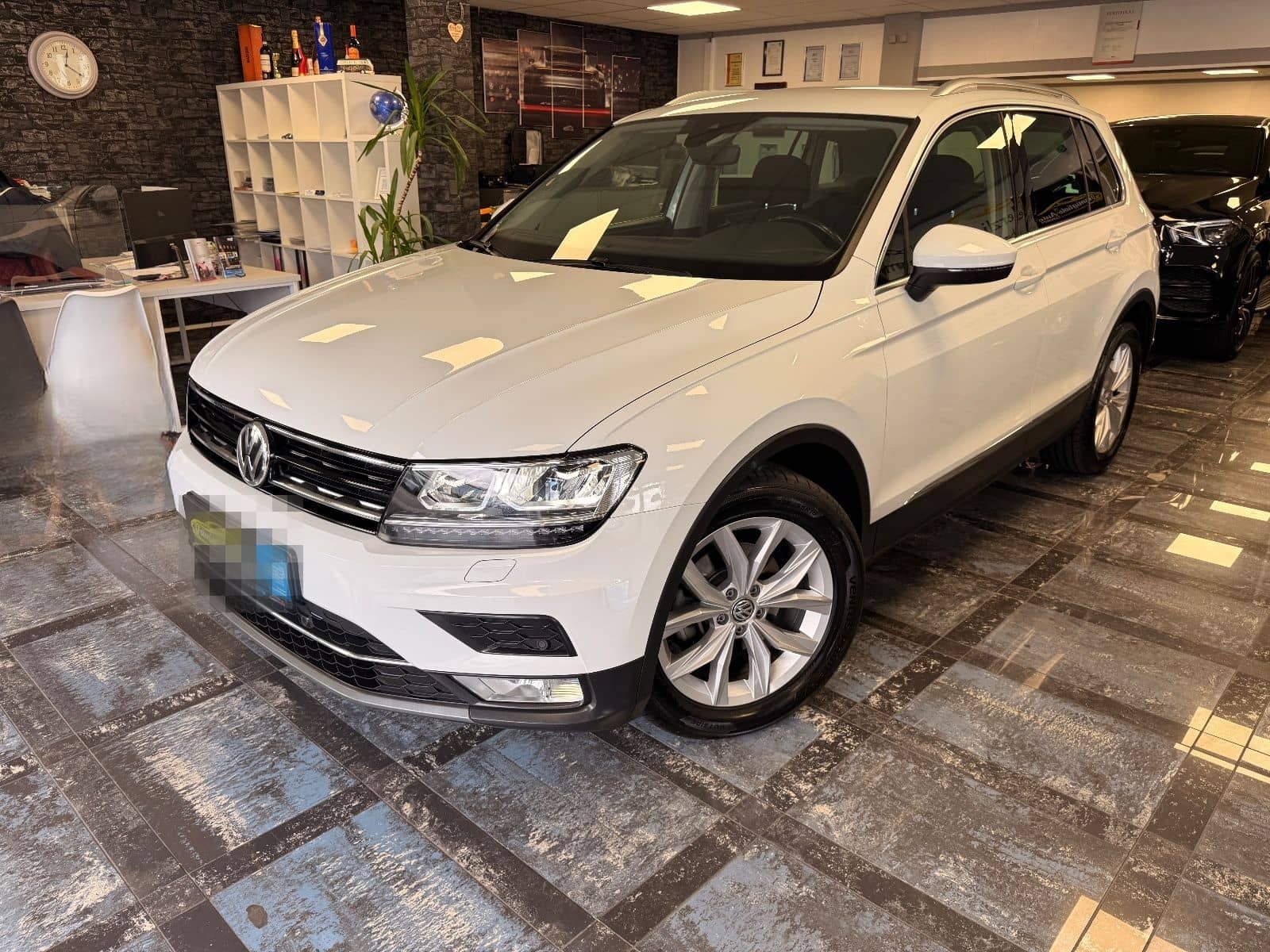 Volkswagen Tiguan Highline BMT/Start-Stopp/Navi/LED Sch/1.H foto 3