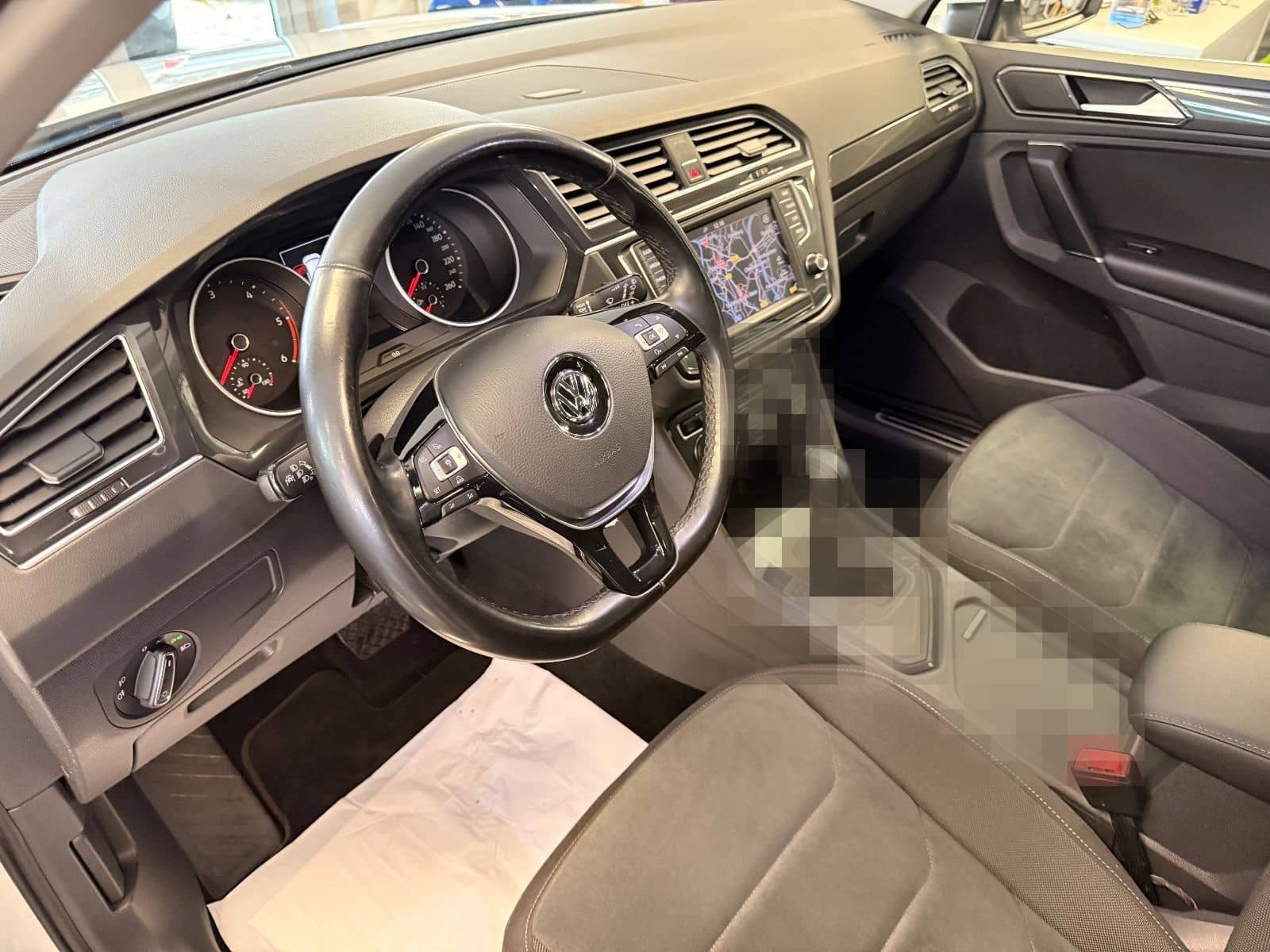 Volkswagen Tiguan Highline BMT/Start-Stopp/Navi/LED Sch/1.H foto 24