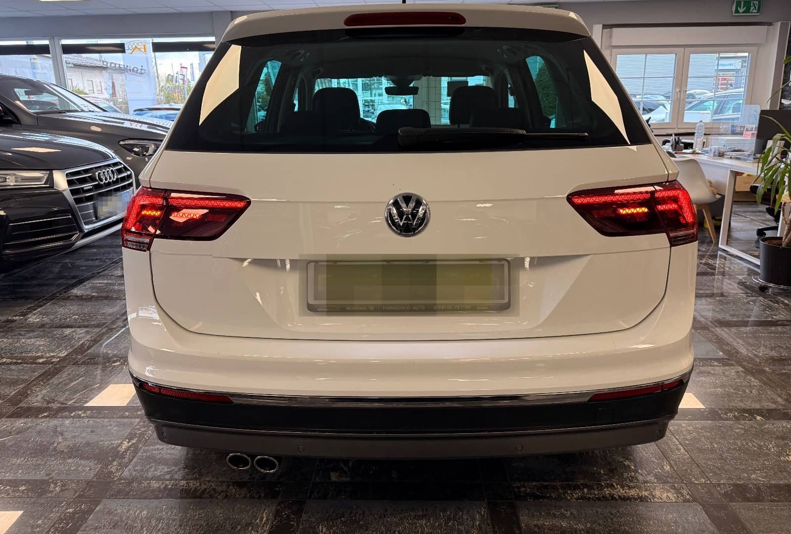 Volkswagen Tiguan Highline BMT/Start-Stopp/Navi/LED Sch/1.H foto 7