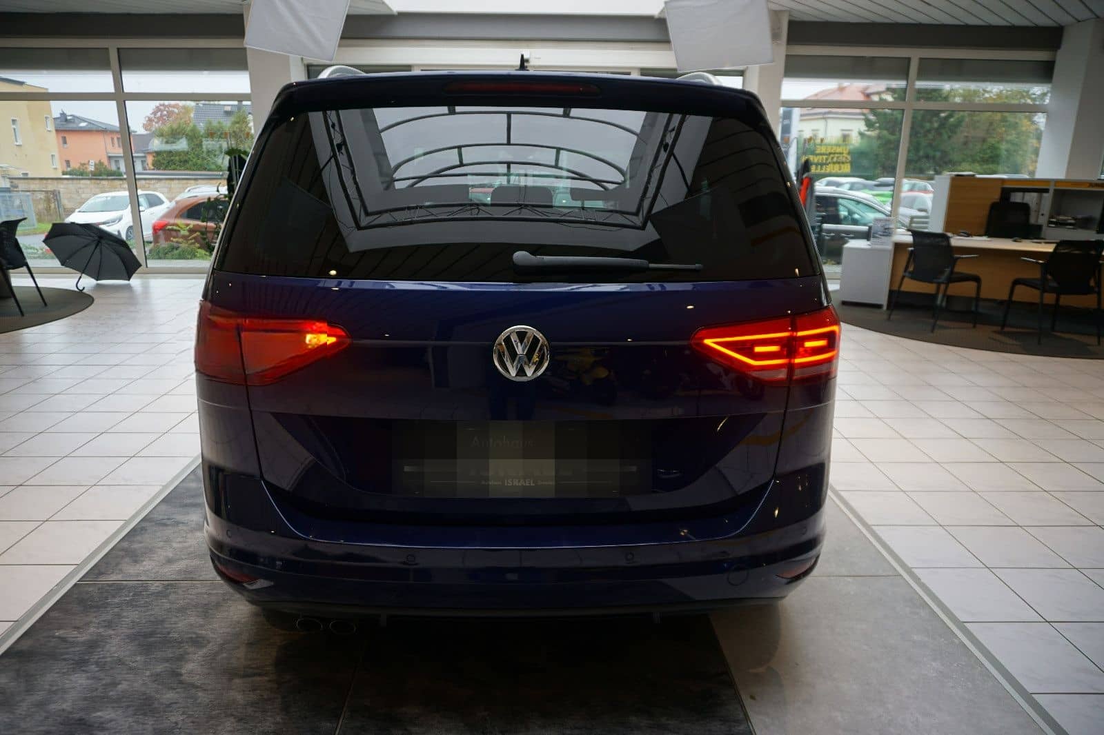 Volkswagen Touran Highline AUTOMATIK, NAVI, STANDHEIZUNG foto 4