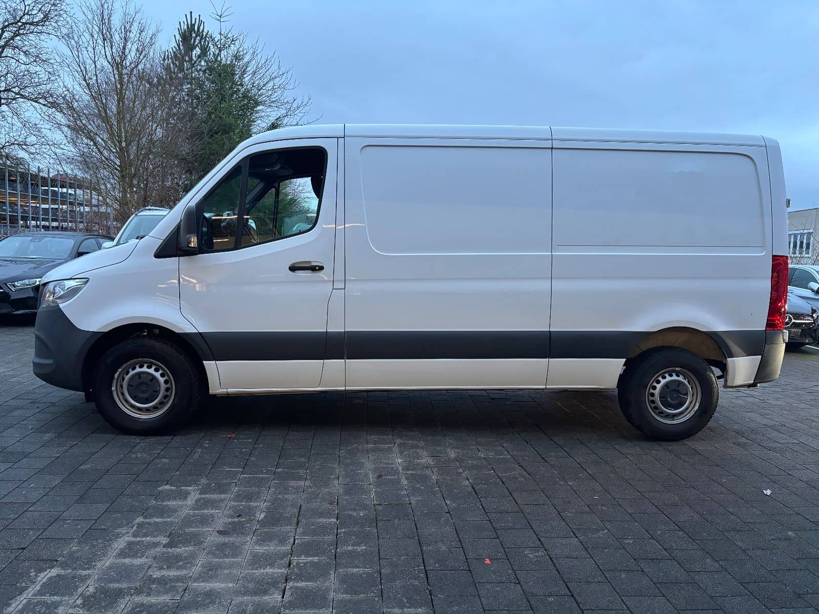 Mercedes-Benz Sprinter III Kasten FWD 211/214 CDI FWD L2 foto 5