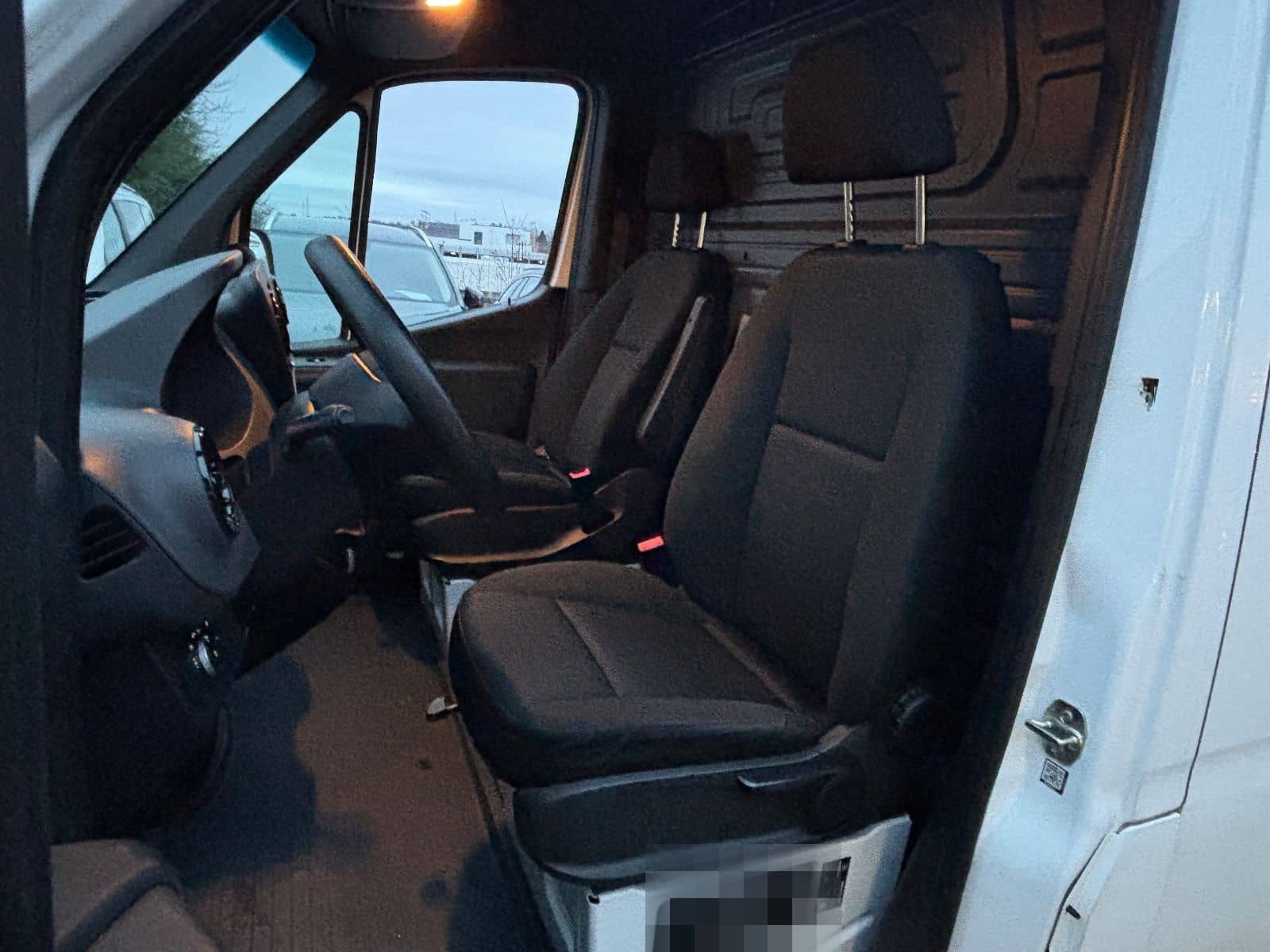 Mercedes-Benz Sprinter III Kasten FWD 211/214 CDI FWD L2 foto 8