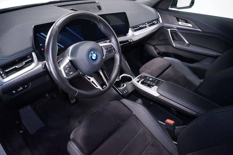 BMW iX1 xDrive 30 M-Sport 70kWh RFK/LED/NAVI/CARPLAY foto 14