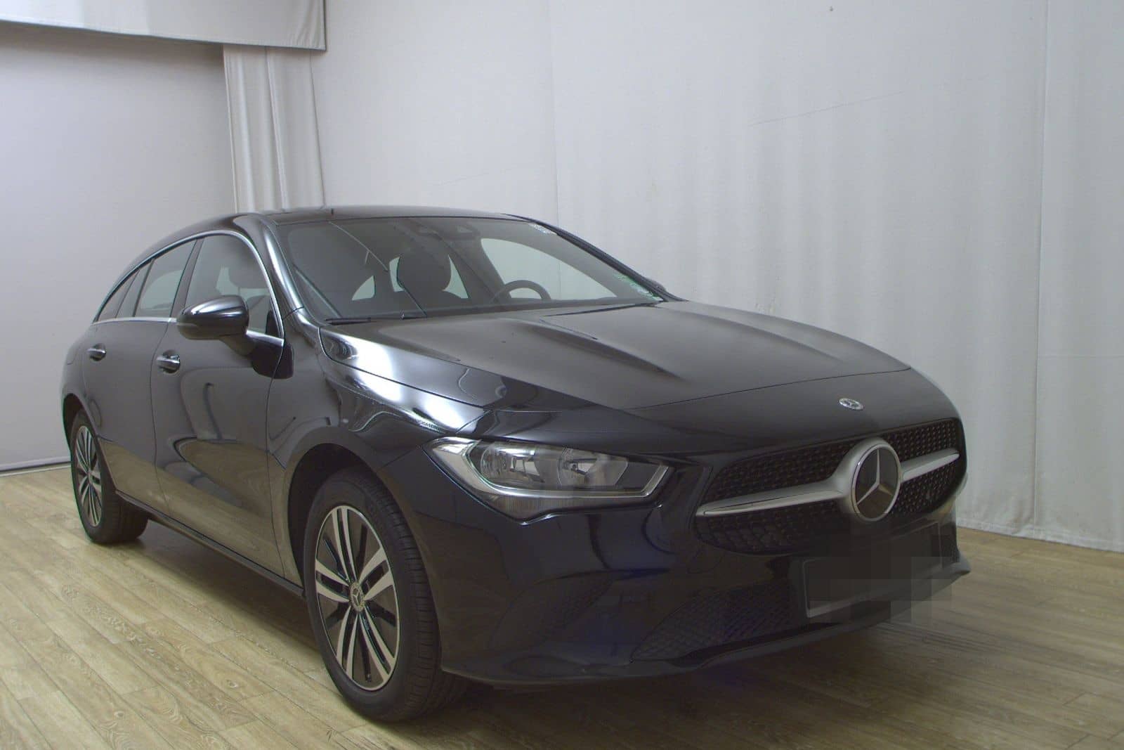 Mercedes-Benz CLA 250 Shooting Brake e Navi MBUX Panorama RFK foto 3