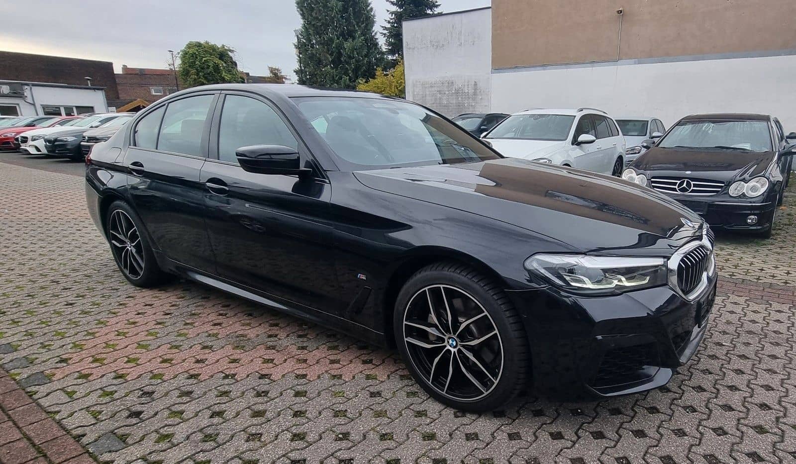 BMW 520 d M Sport-ACC-1HD-LEDER-20TKM-GARANTI-KAMERA foto 3
