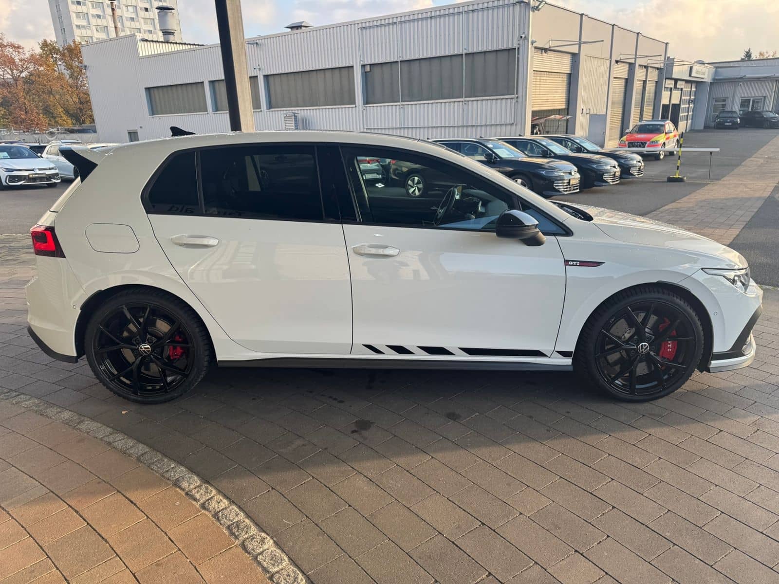 Volkswagen Golf VIII GTI Clubsport 2.0 TSI DSG PANO/19"/DCC foto 6