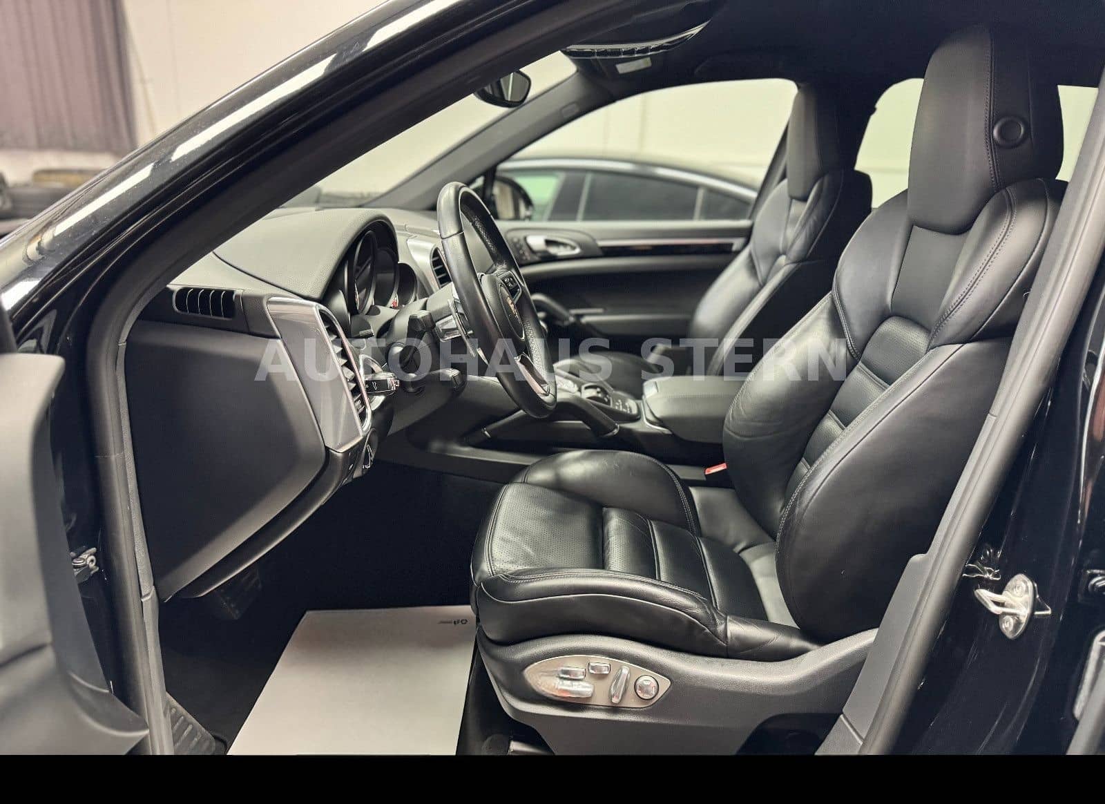 Porsche Cayenne Diesel Chrono BOSE 8fach AHK Bi-Xenon foto 12