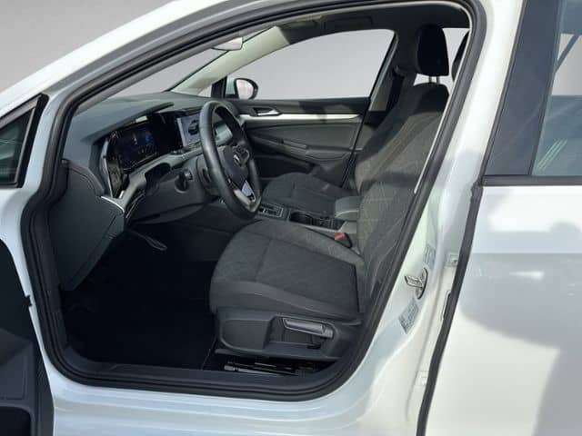 Volkswagen Golf VIII Variant 1.0 eTSI DSG LED+NAVI+ACC+SIHZ foto 8