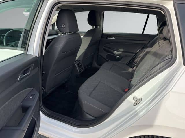 Volkswagen Golf VIII Variant 1.0 eTSI DSG LED+NAVI+ACC+SIHZ foto 10