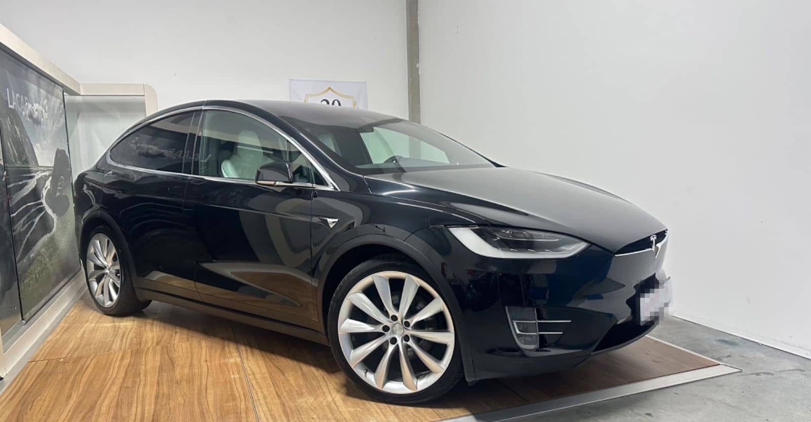 Tesla Model X Performance Dual Allradantrieb foto 3