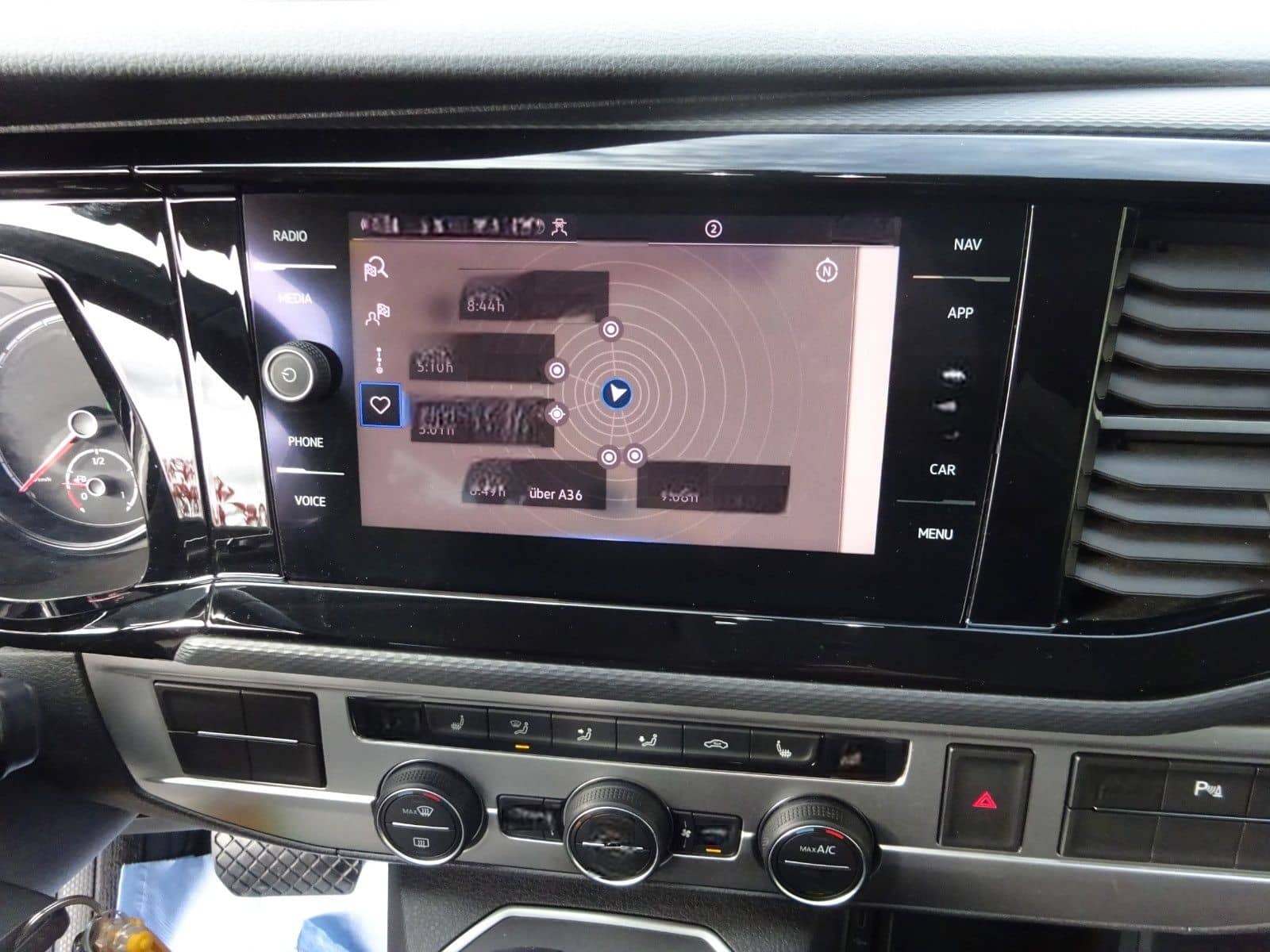 Volkswagen T6.1 Multivan 150PS DSG KR Navi Tempomat 7-Sitze foto 18