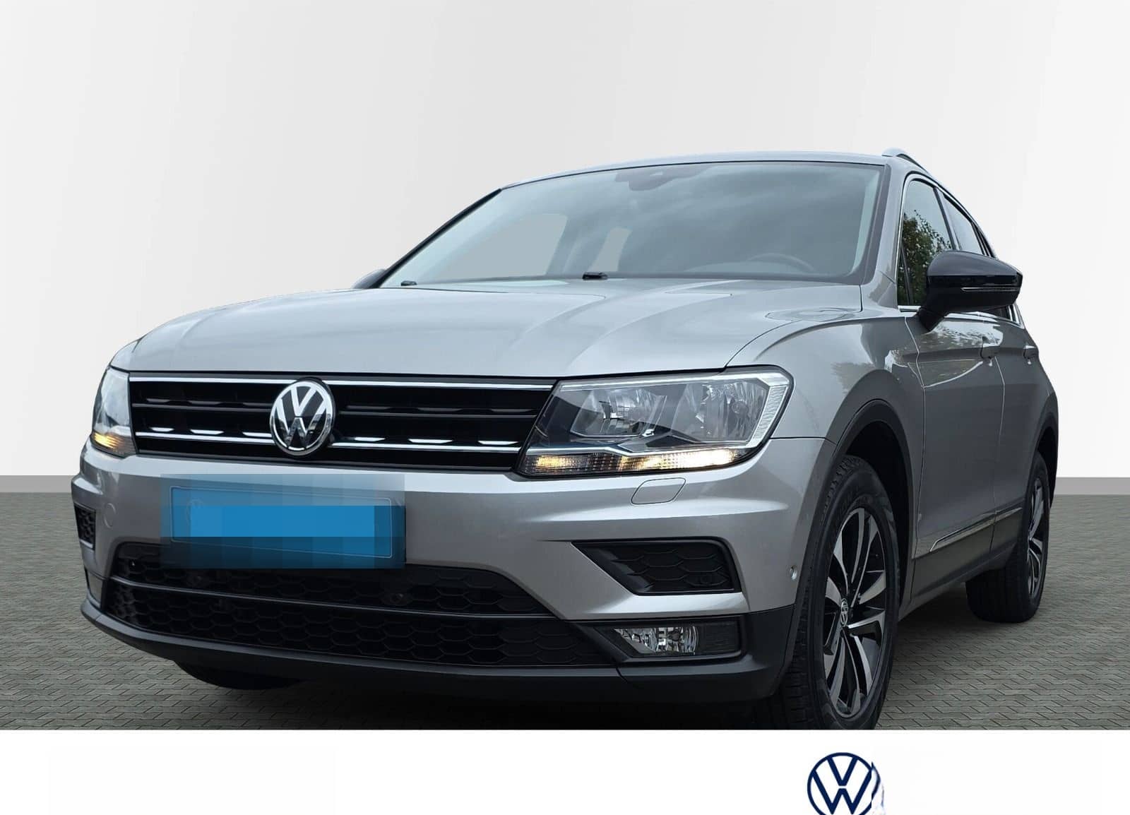 Volkswagen Tiguan IQ.DRIVE DSG foto 1