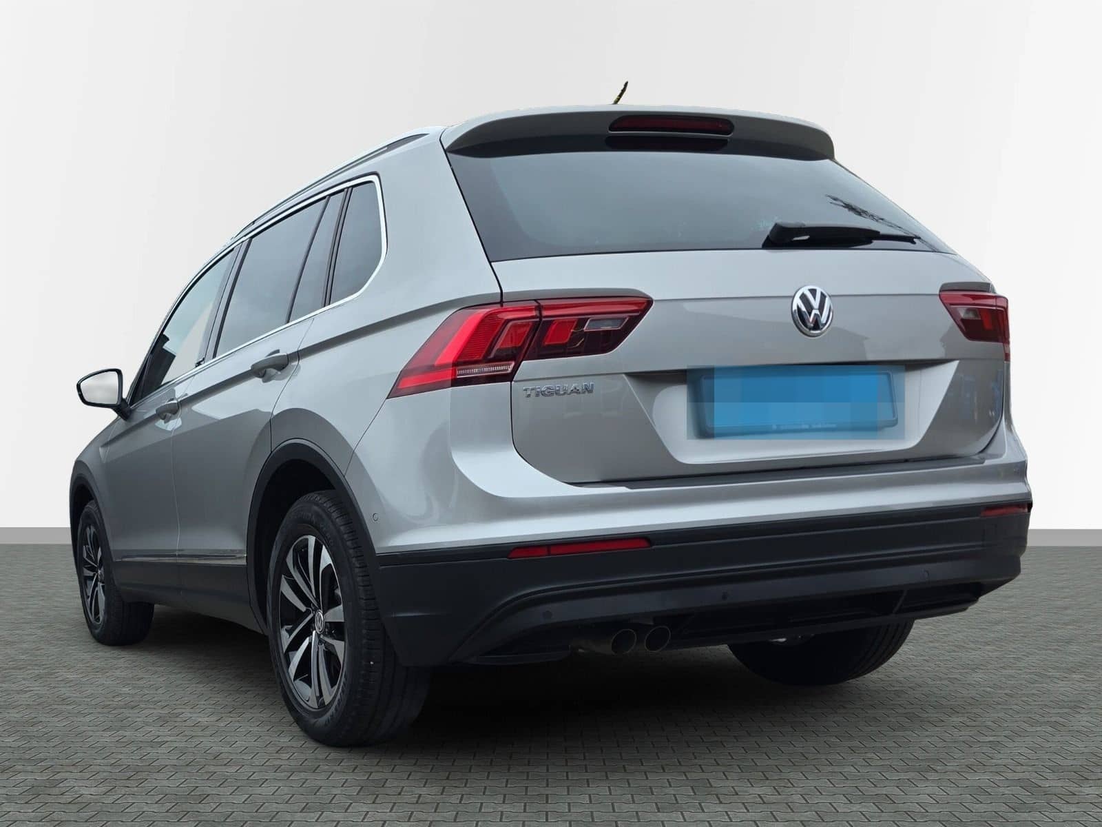 Volkswagen Tiguan IQ.DRIVE DSG foto 3