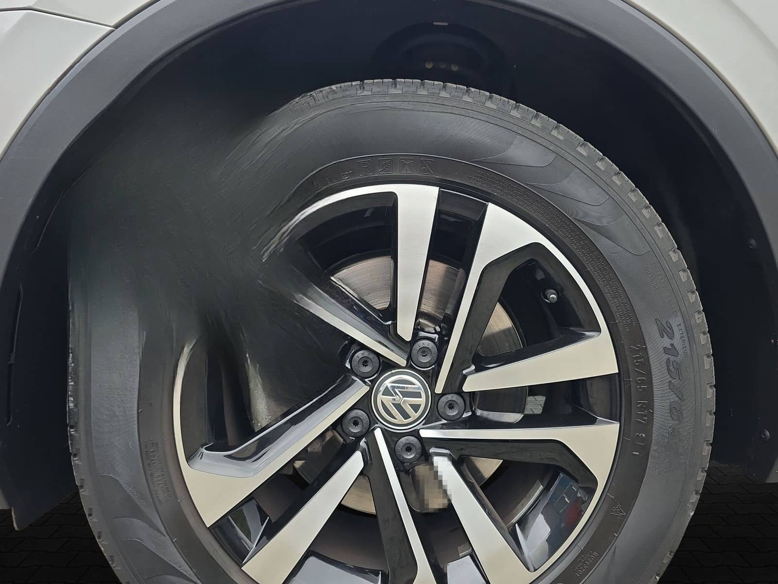 Volkswagen Tiguan IQ.DRIVE DSG foto 6