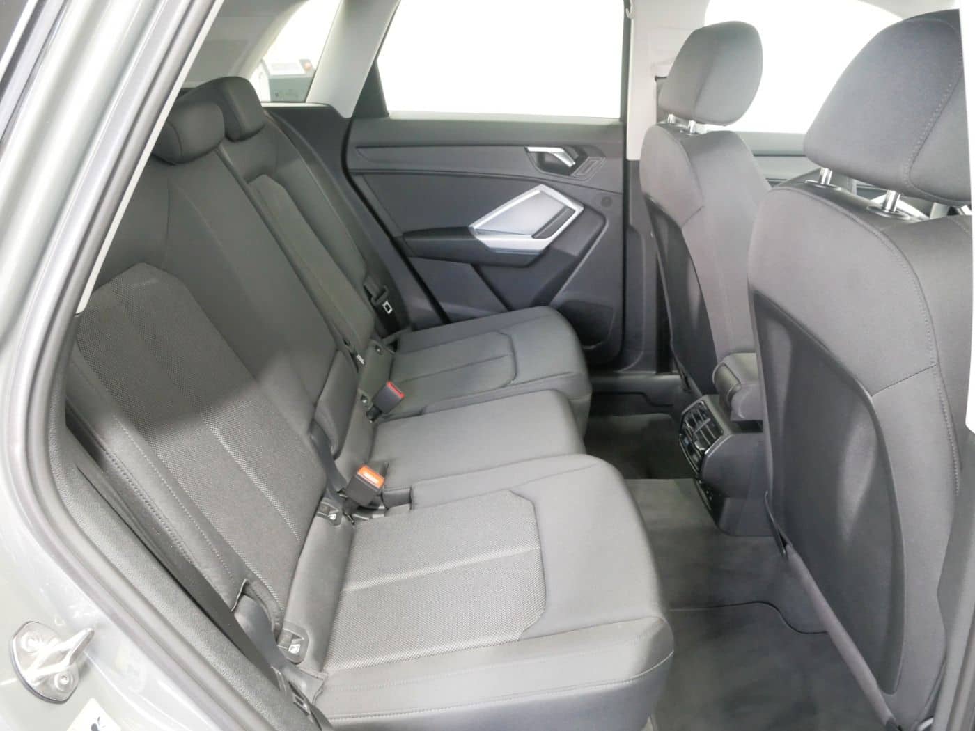 Audi Q3 35 TFSI S tro. advanced LED AHK virt. Cock. foto 8